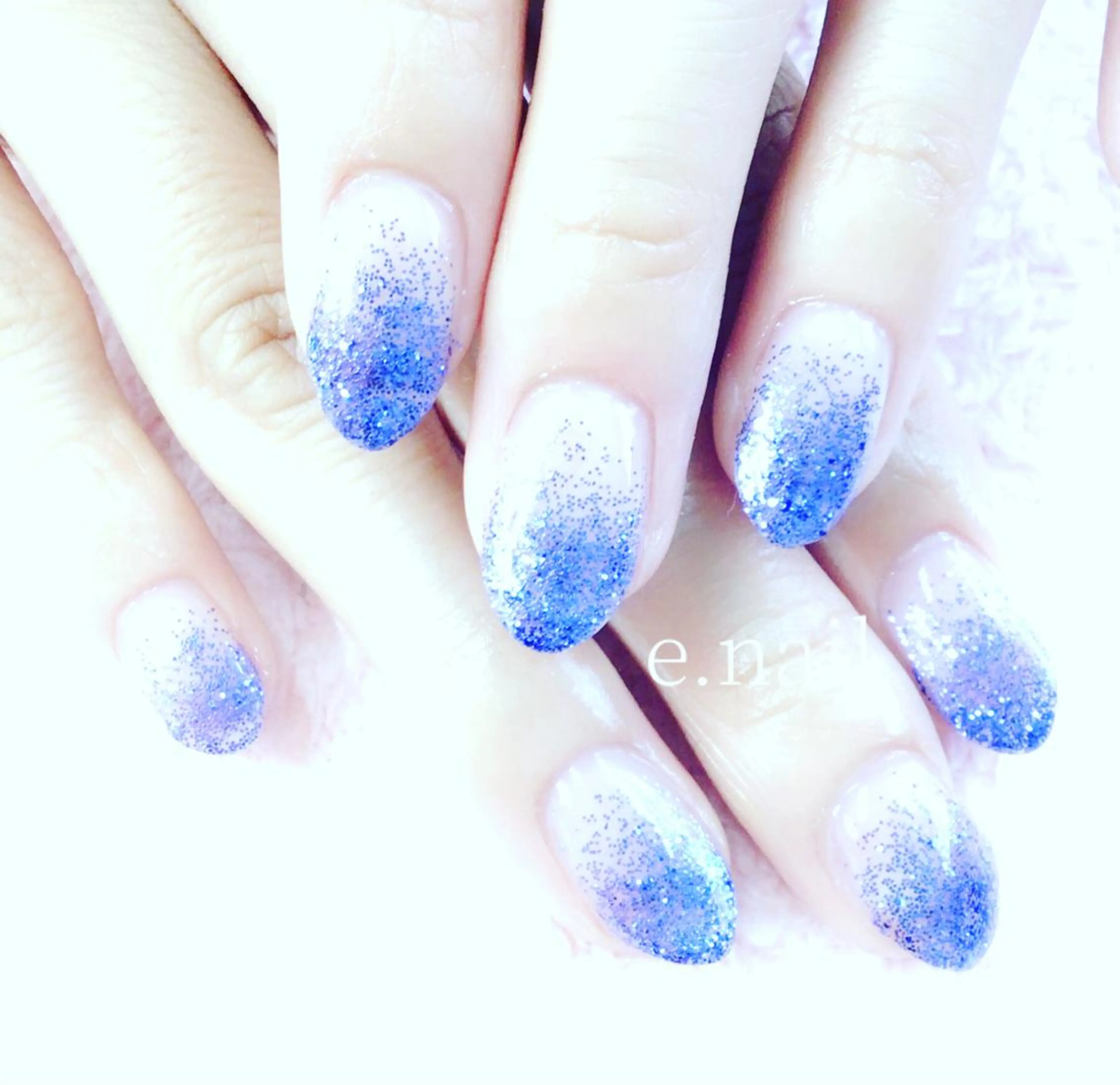 ネイル e.nail所属・和賀井 恵理のネイルデザイン