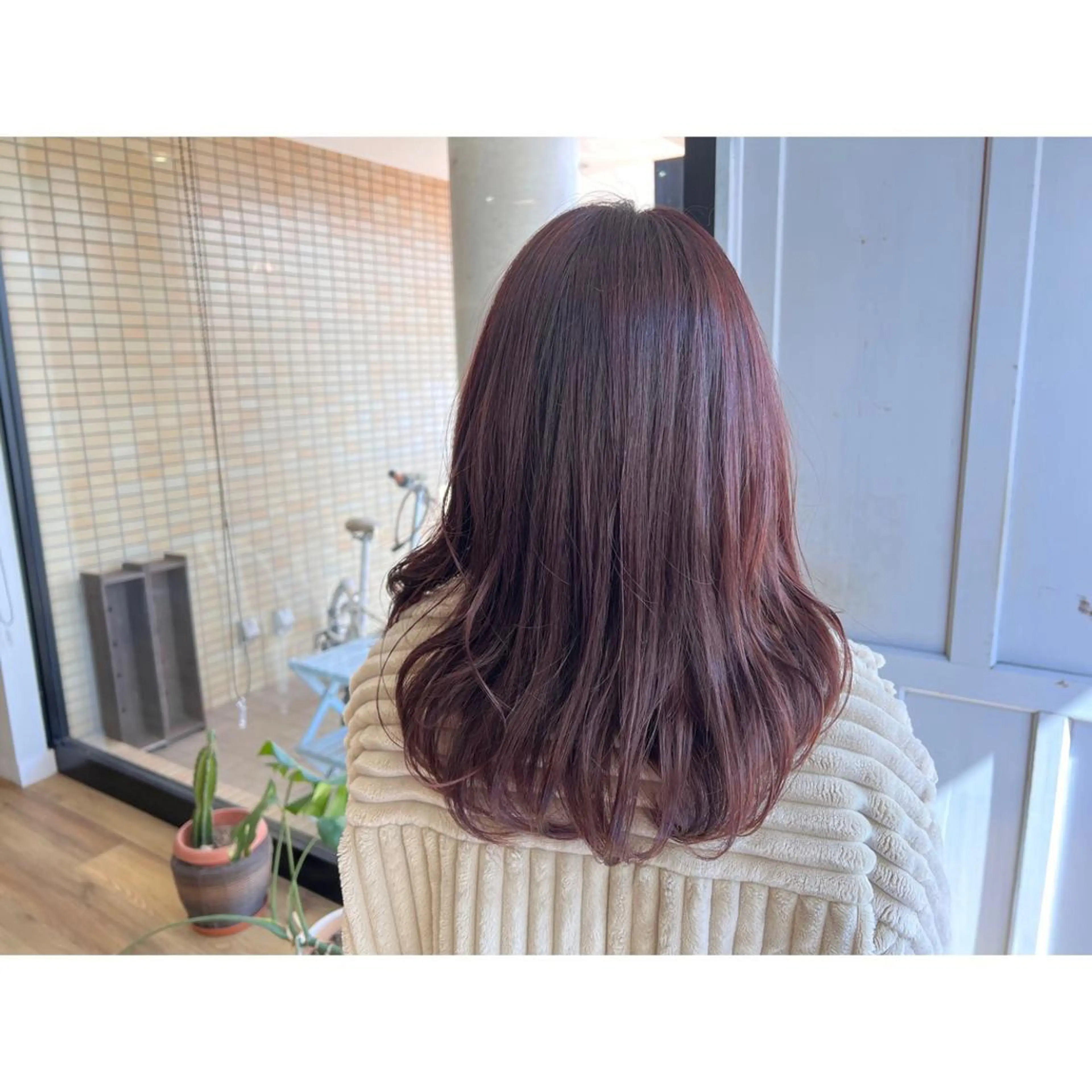 ロング カラー ブラウンカラー ピンクカラー ピンクブラウン ヘアカラー トリートメント ツキダテ ユイのヘアスタイル