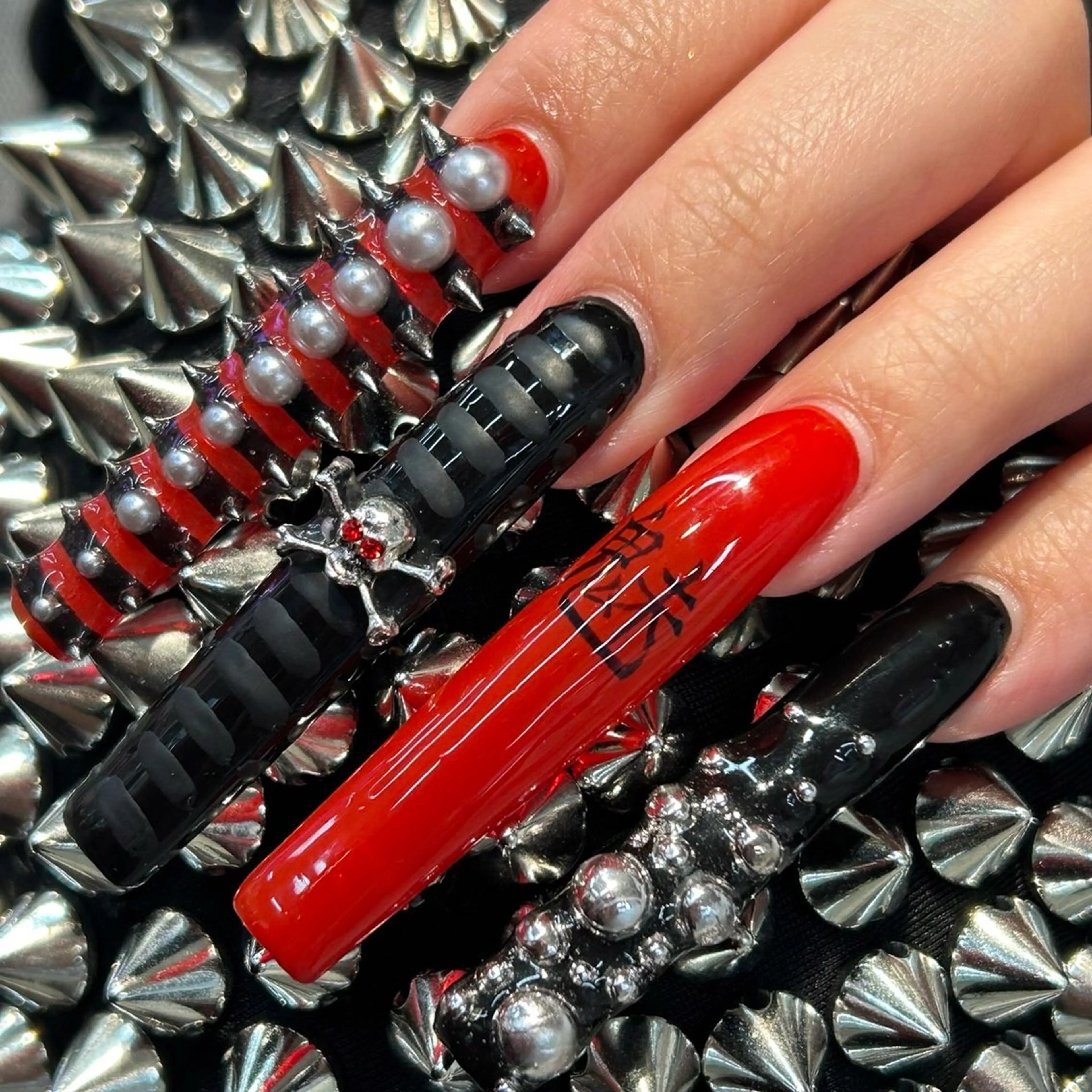 ネイル NAIL ROOM COZMIC SISTA所属・Ronny ロニ 森ノ宮❤のネイルデザイン