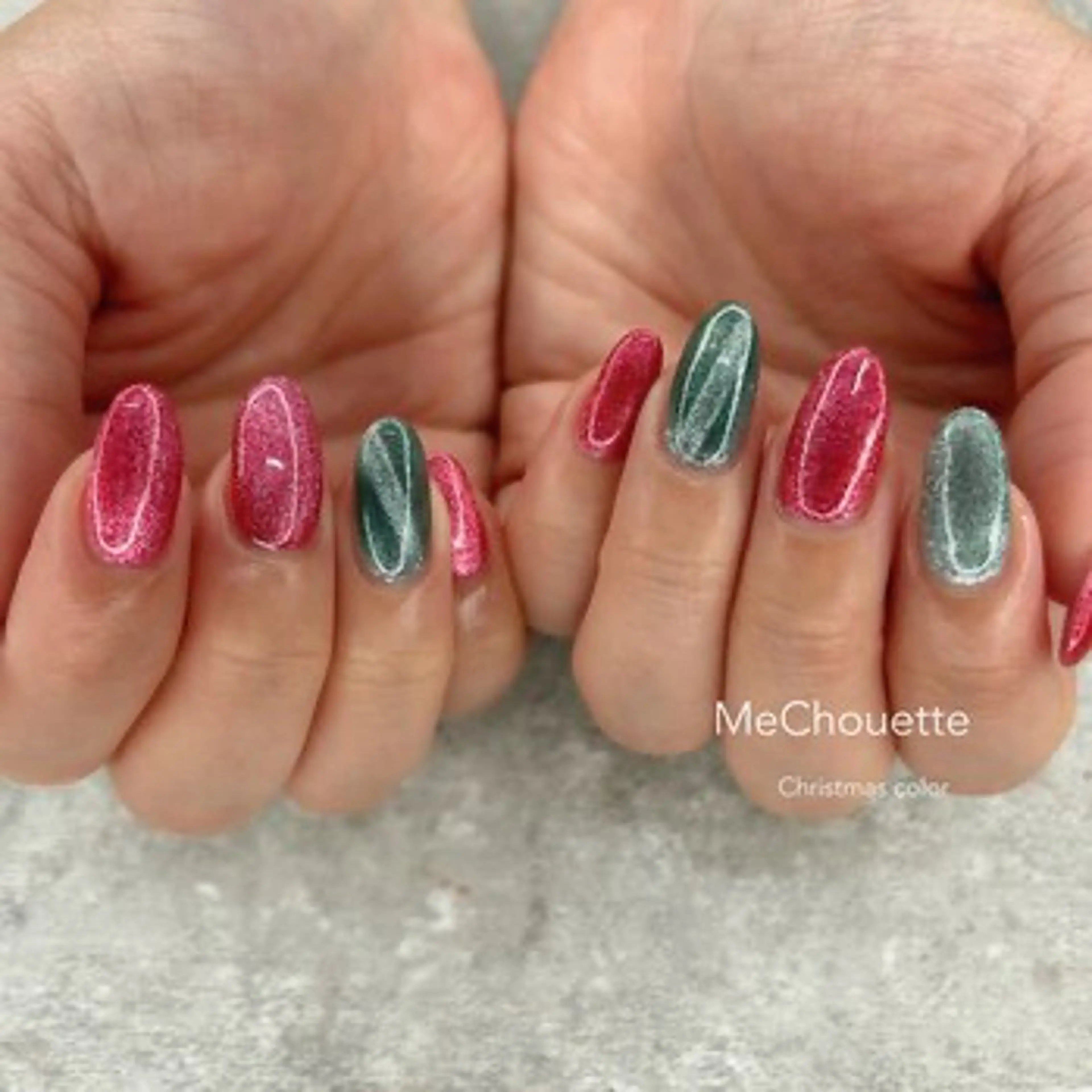 ネイル マグネットネイル 冬ネイル クリスマス ハンドネイル Me   Chouette所属・MeChouette ネイルのネイルデザイン