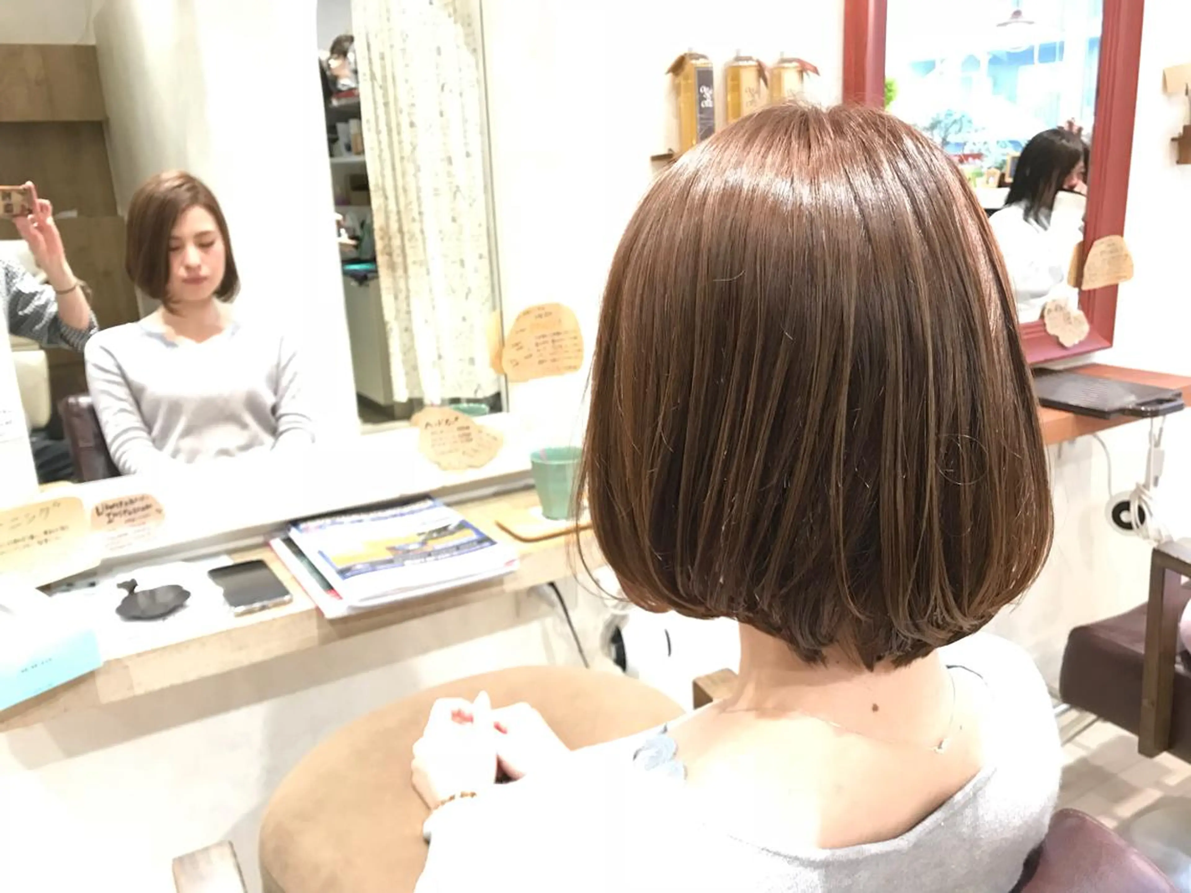 ショート カラー イルミナカラー ボブ メンズ指名多数!! SiLO 田島のヘアスタイル