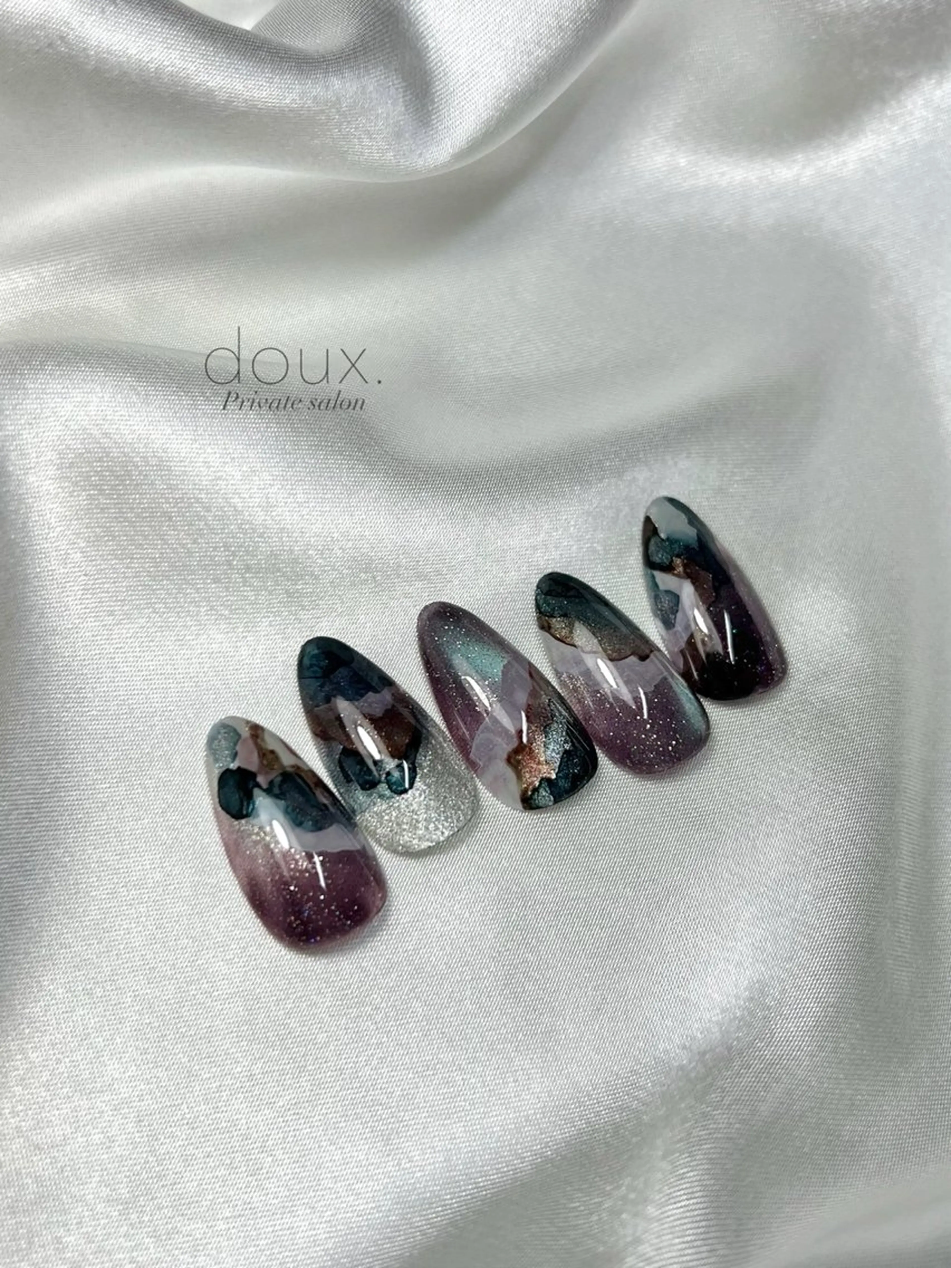 ネイル グラデーション ピンク ハンドネイル doux. nailのネイルデザイン