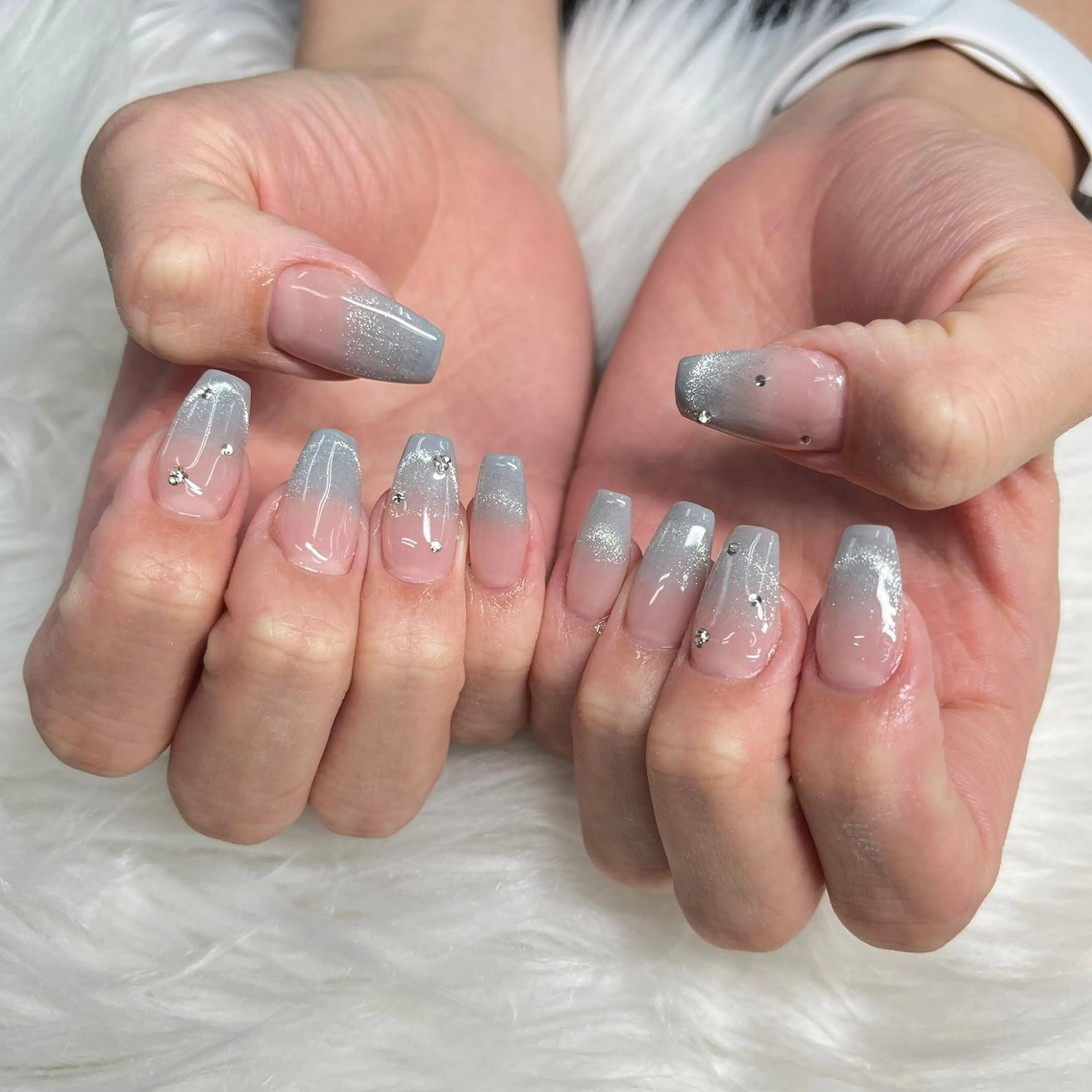 ネイル ハンドネイル SHION  のネイルデザイン