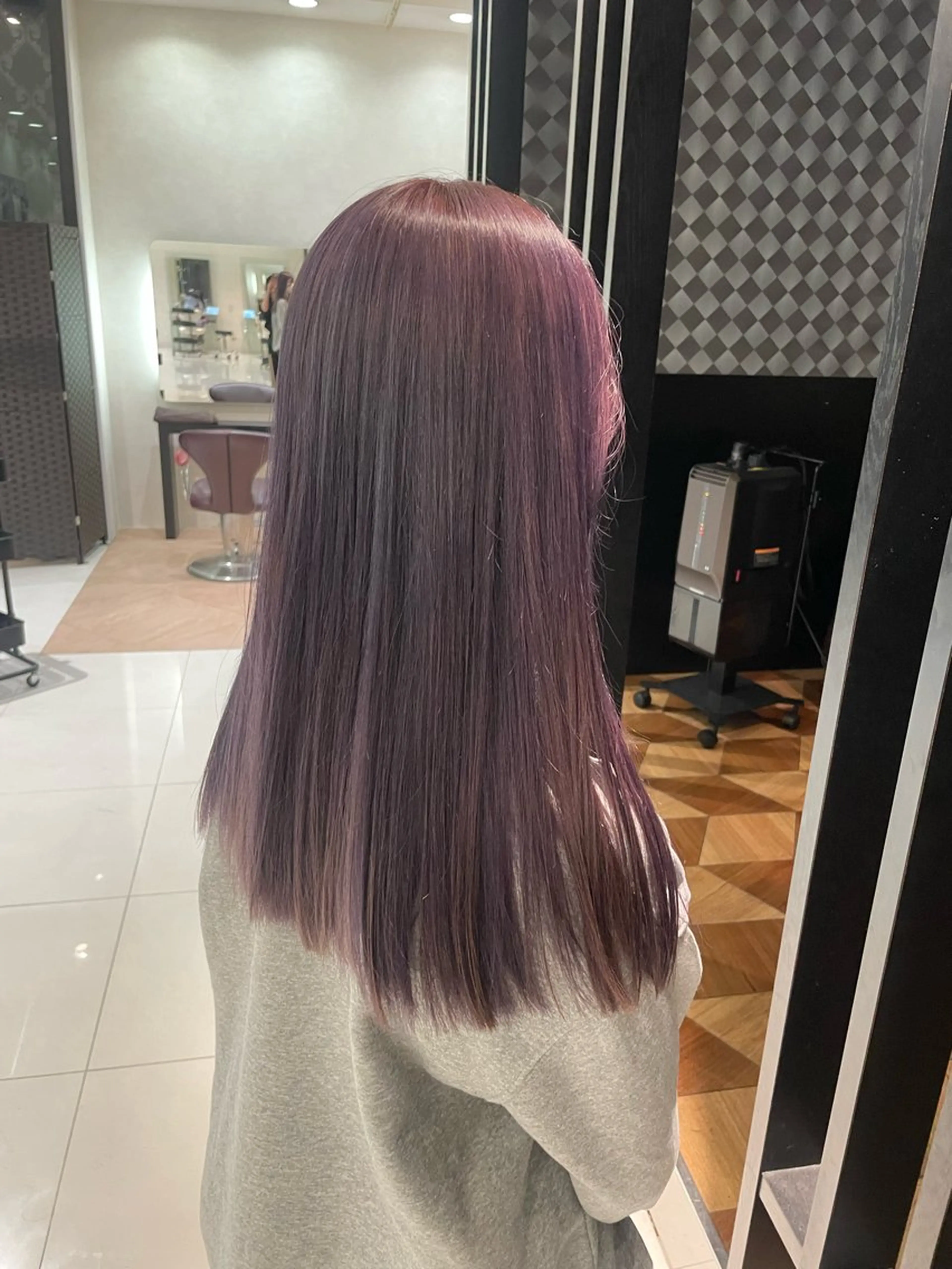 カラー 中河 美裕のヘアスタイル