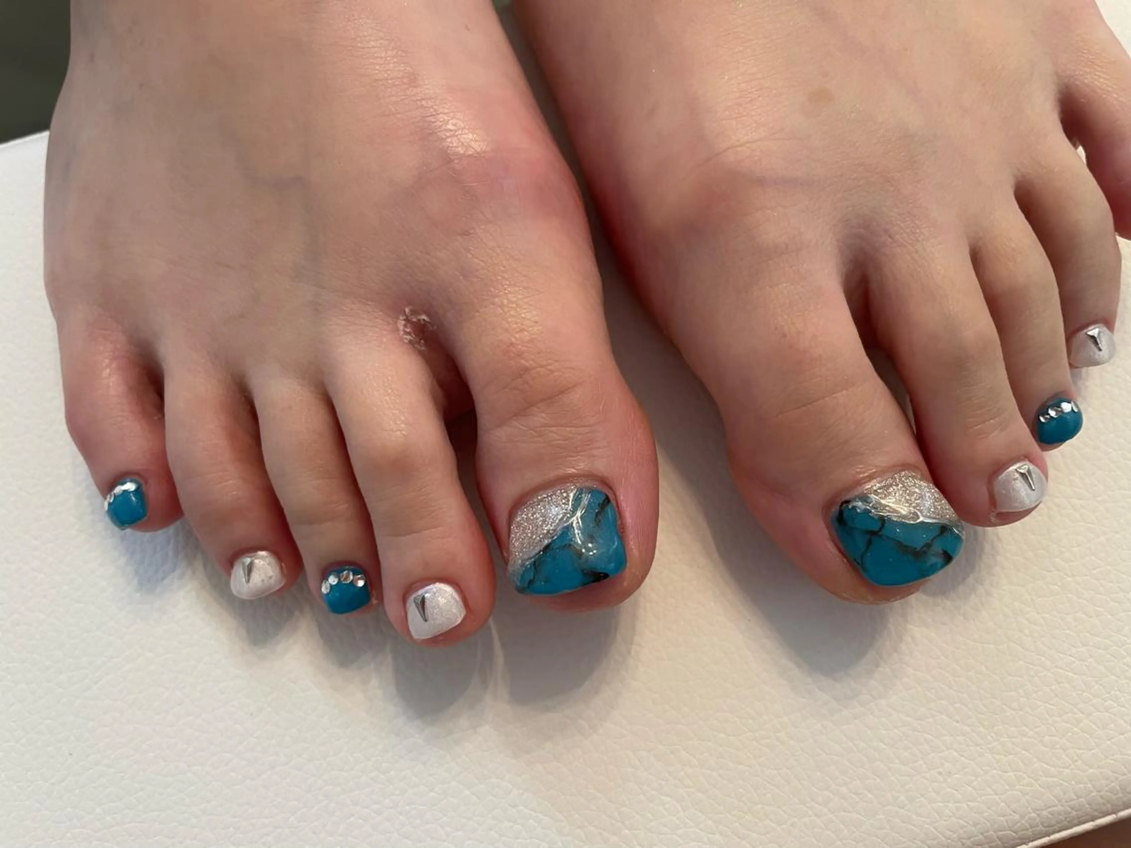 ネイル フットネイル 持ち込み リオッサ  オブ ラグーン神戸店のエステ・リラクイメージ