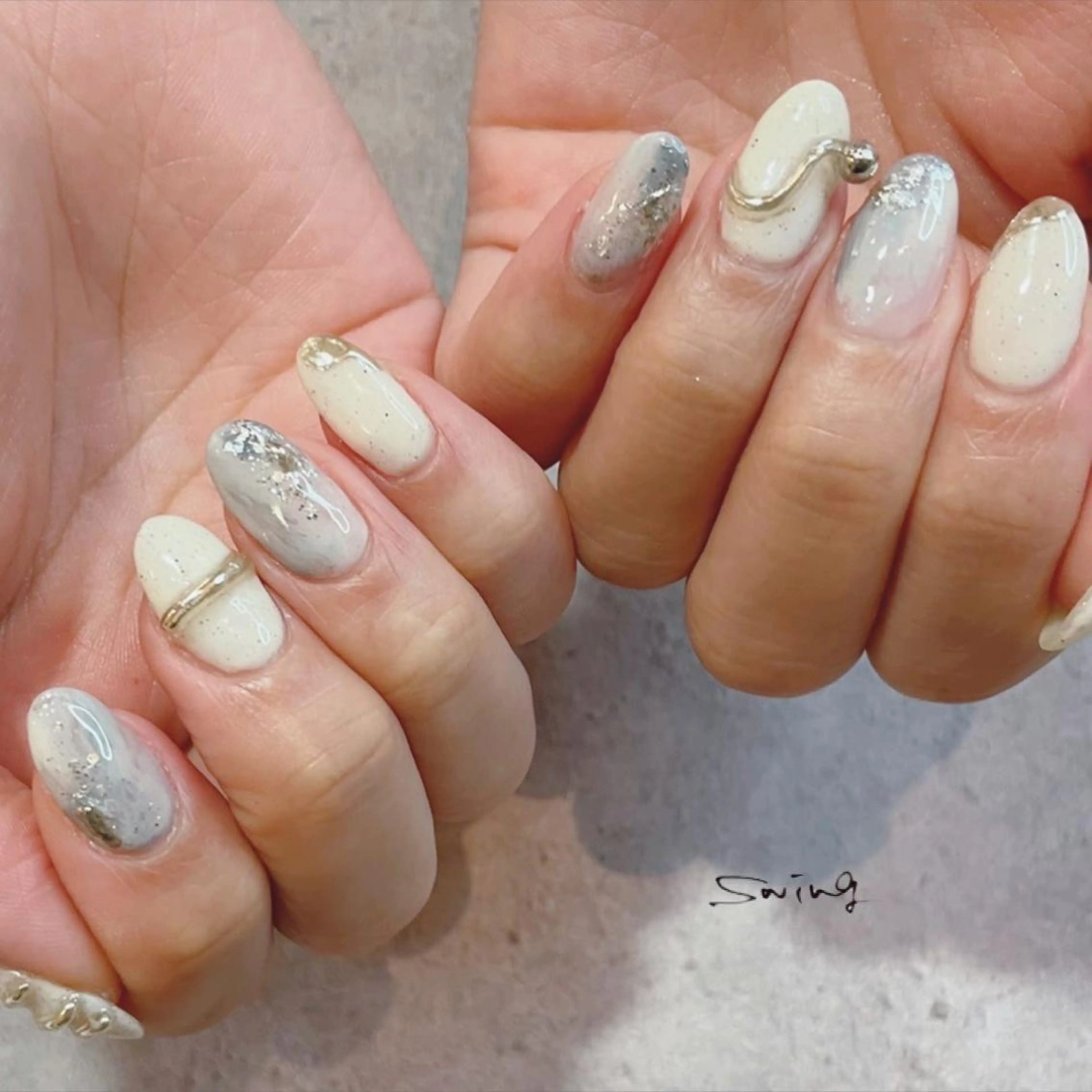 ネイル ニュアンスネイル SWING Nail Salon所属・Yoshida Takakoのネイルデザイン