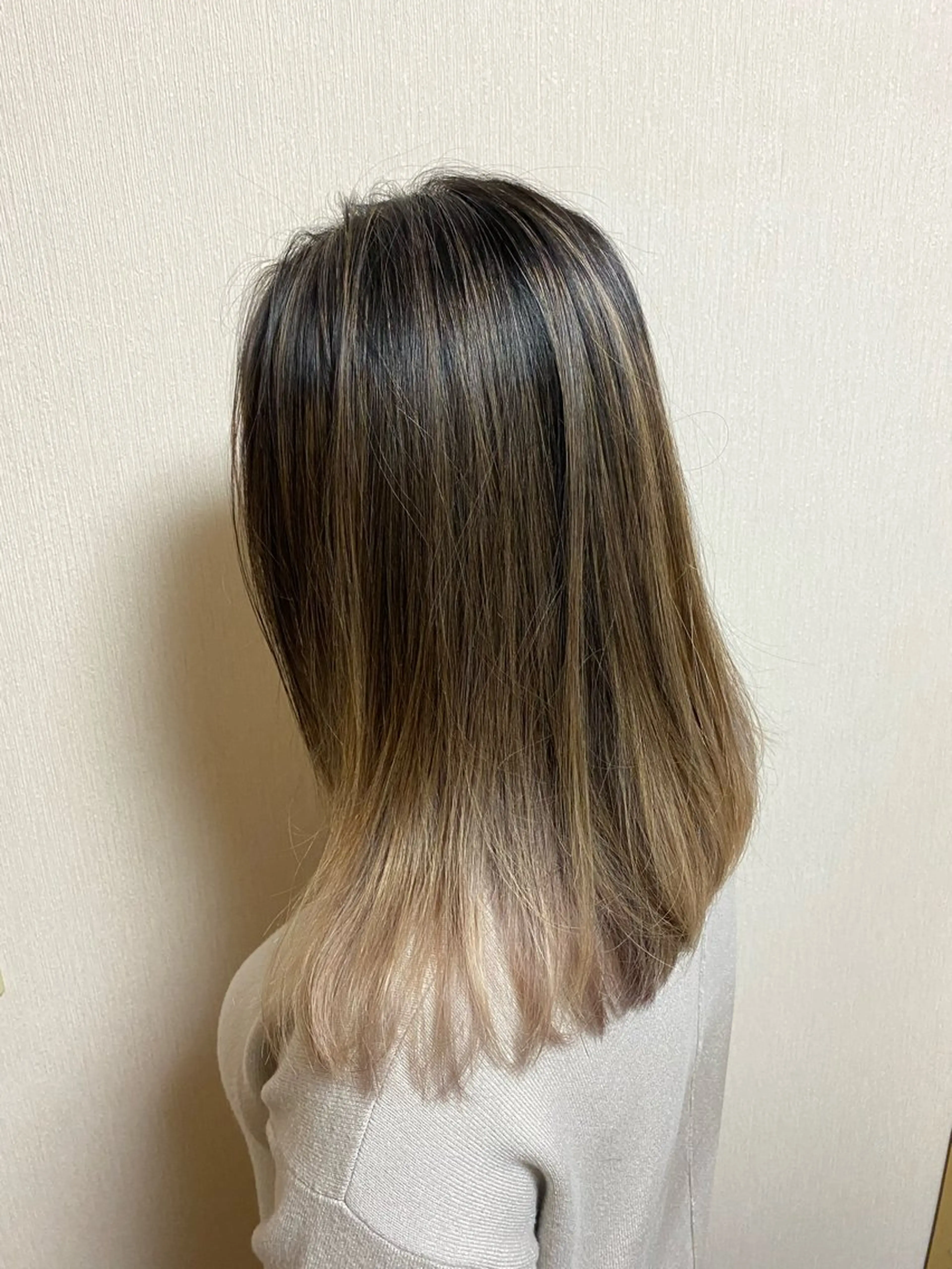 セミロング カラー パーマ ヘアアレンジ メンズ HairSignature所属・ブリーチ指名神戸 No.1美容師RENのヘアスタイル