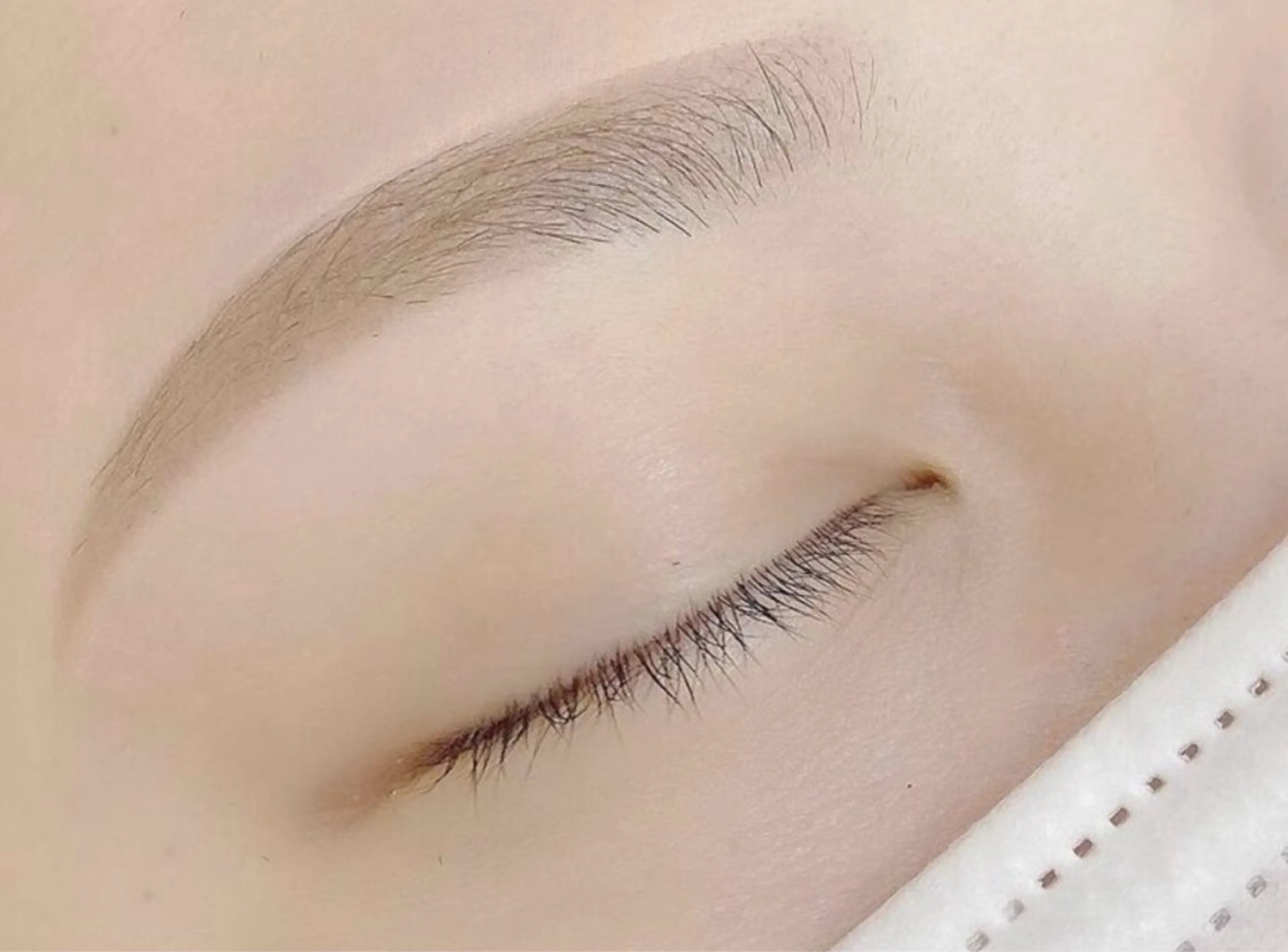 アイブロウ シュールシル日本橋所属・SourCil コレド日本橋のマツエク・マツパデザイン