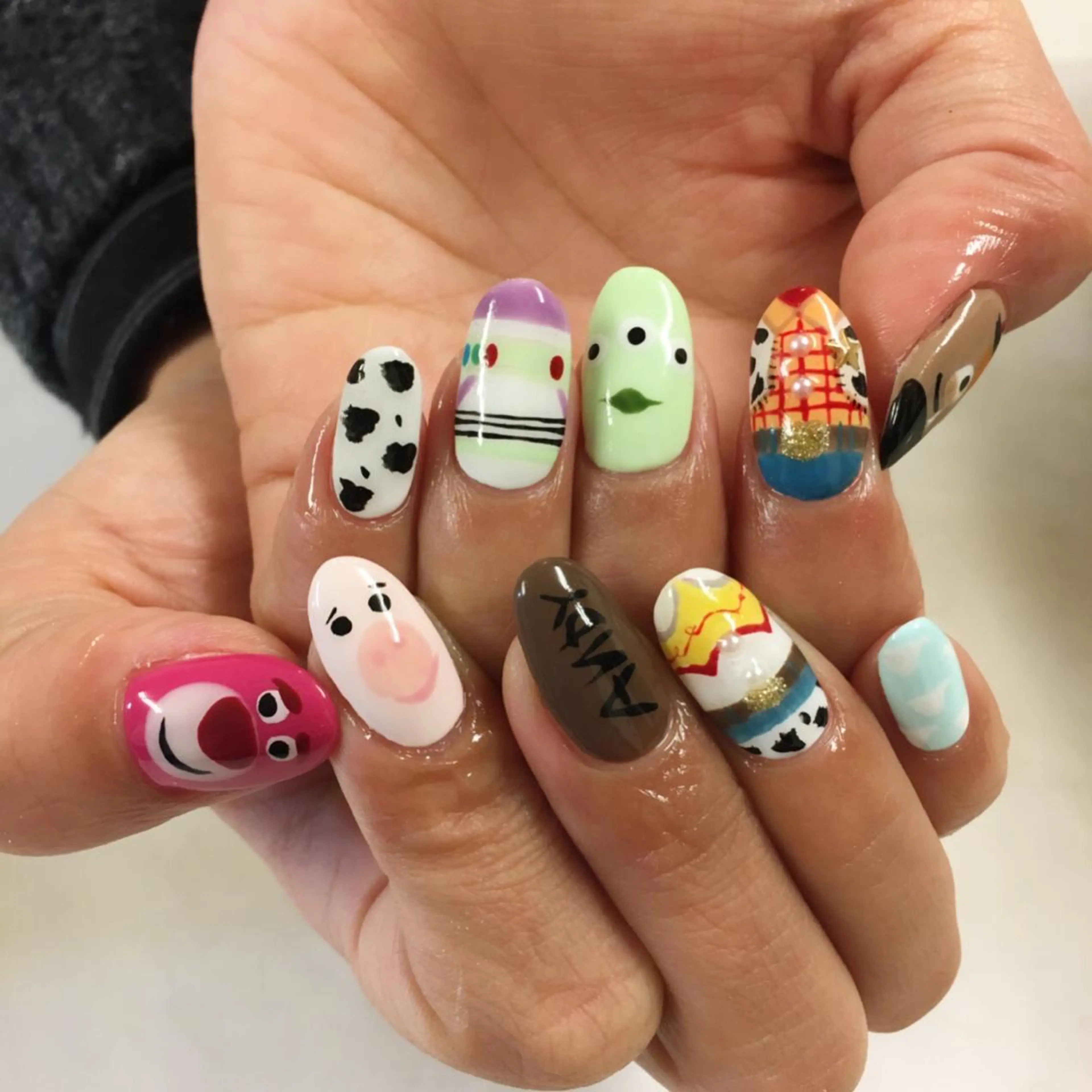 ネイル アートネイル SHINE NAILのネイルデザイン