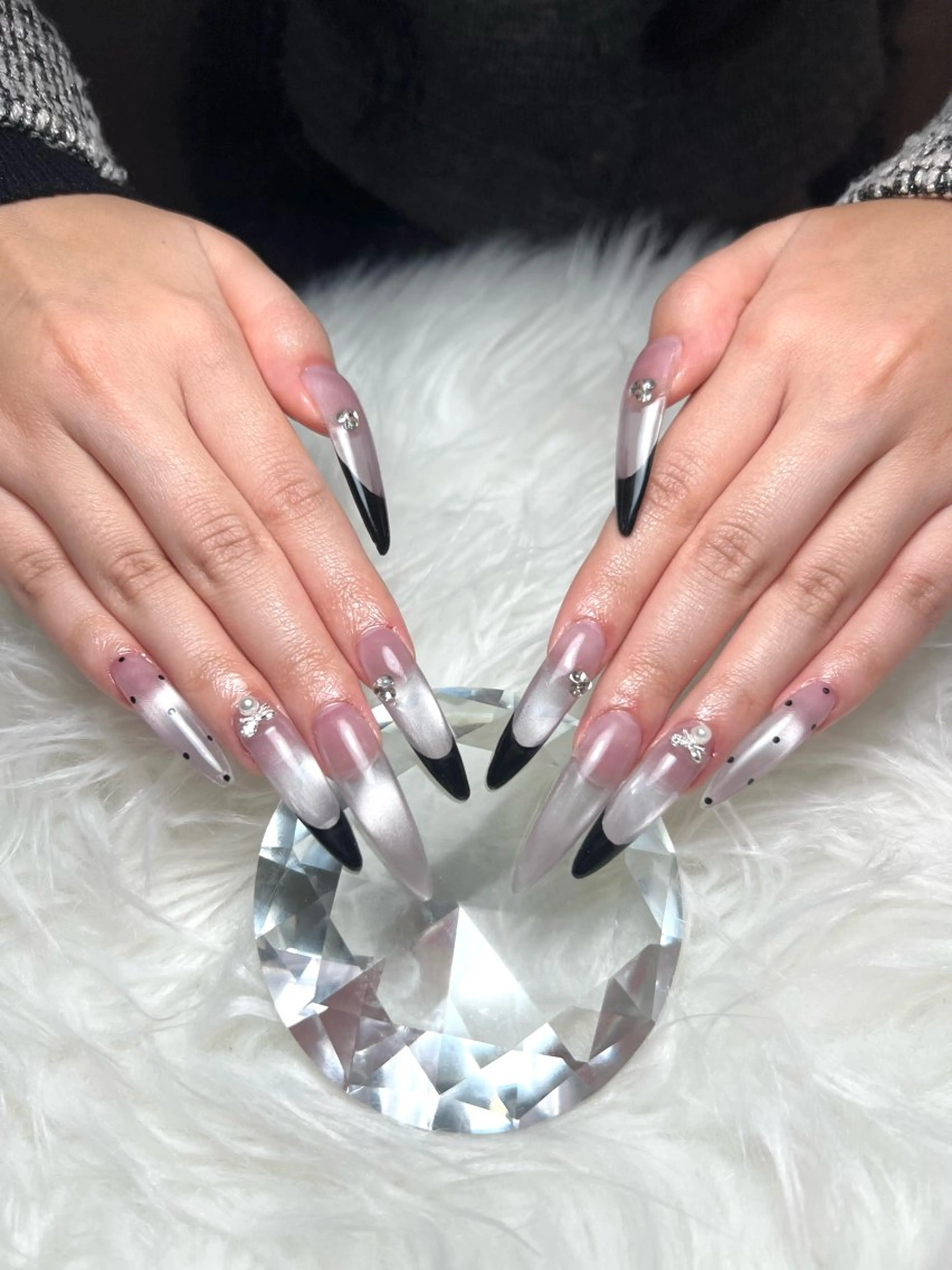 💚他店オフ込  ハンドネイル 長さだし(チップ) パーツ付け放題の写真