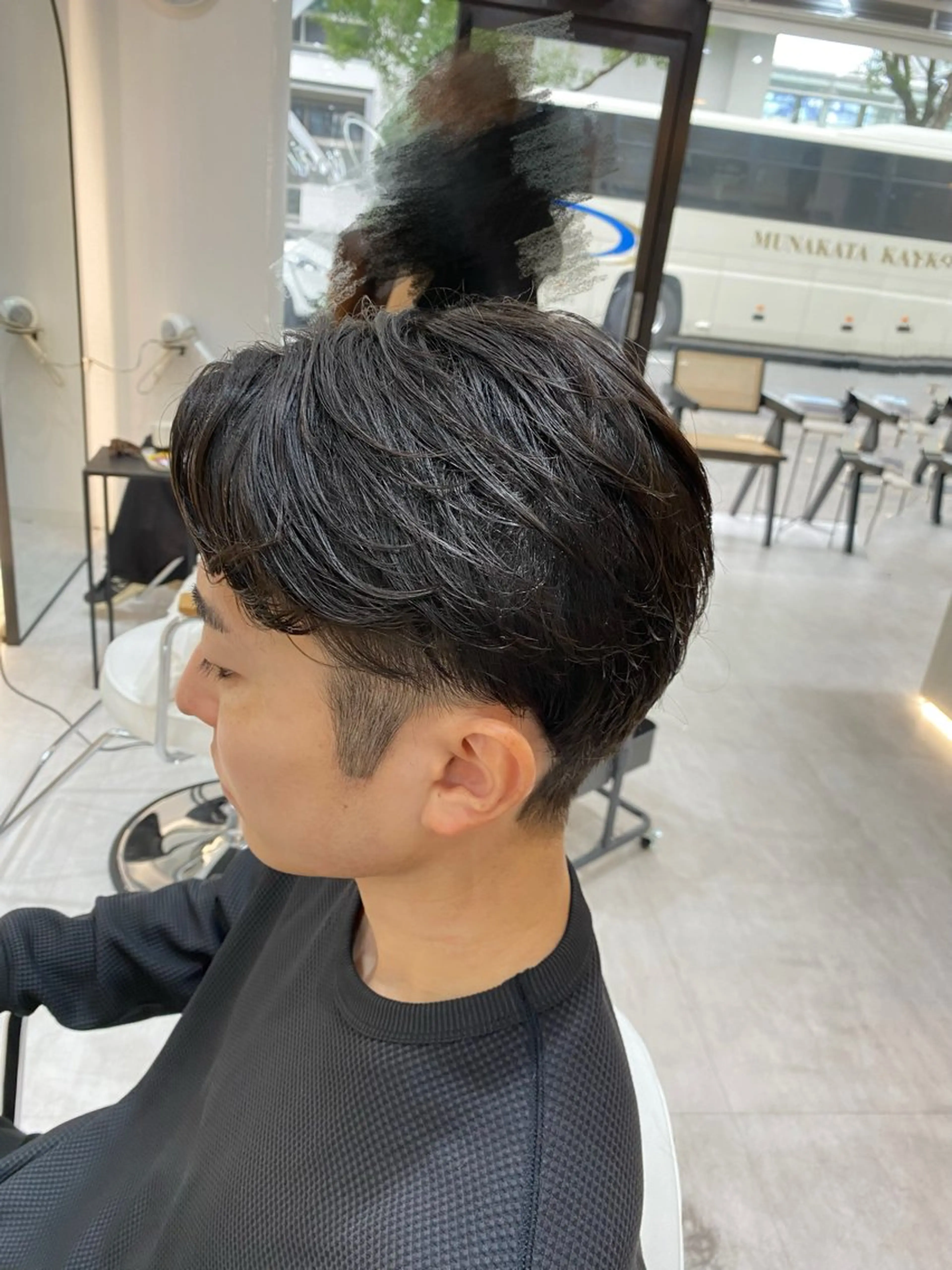 ミディアム 艶髪・透明感カラー・ 韓国ヘア・Yuriのヘアスタイル