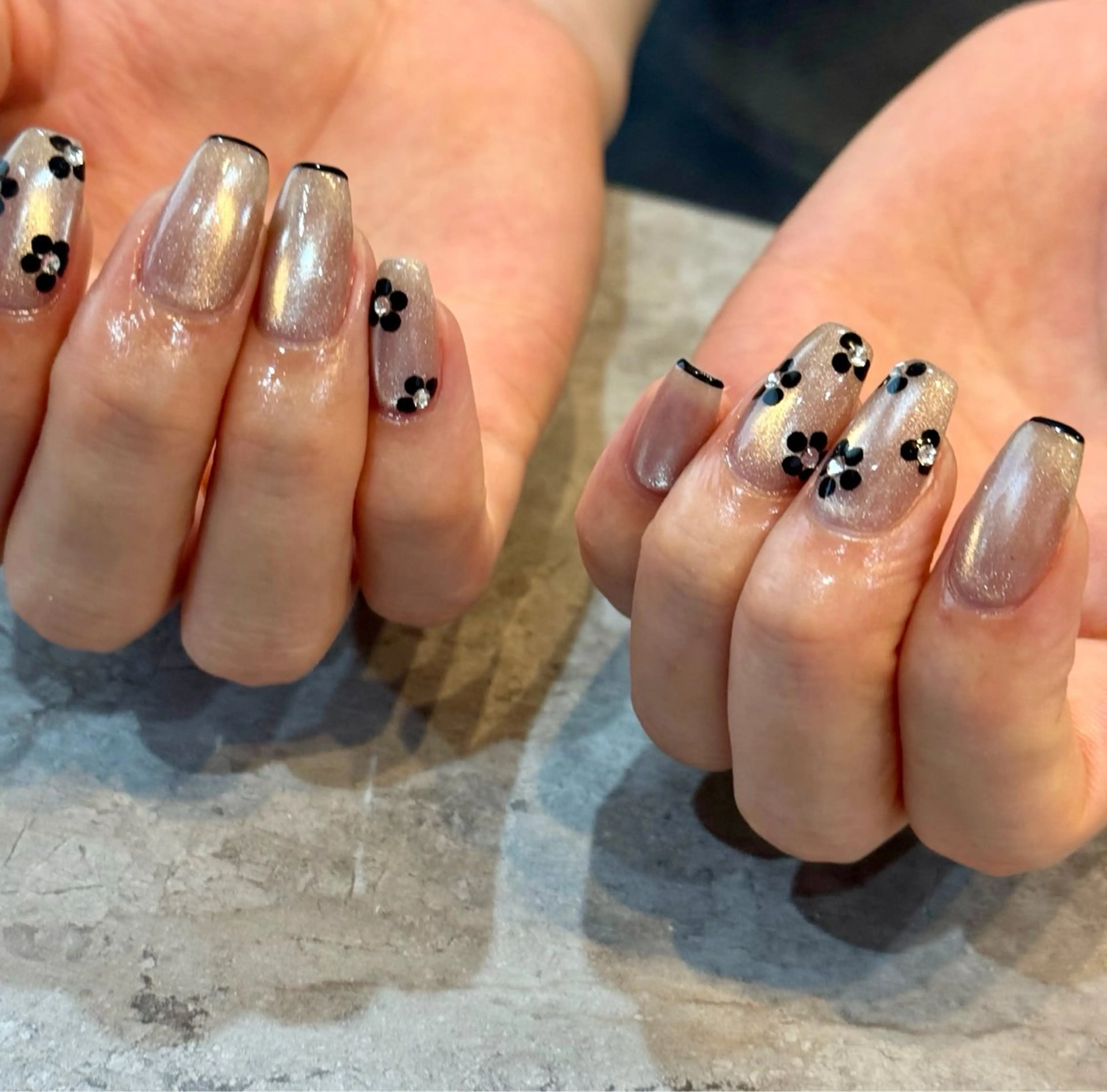 ネイル マグネットネイル ハンドネイル Blé nailのネイルデザイン