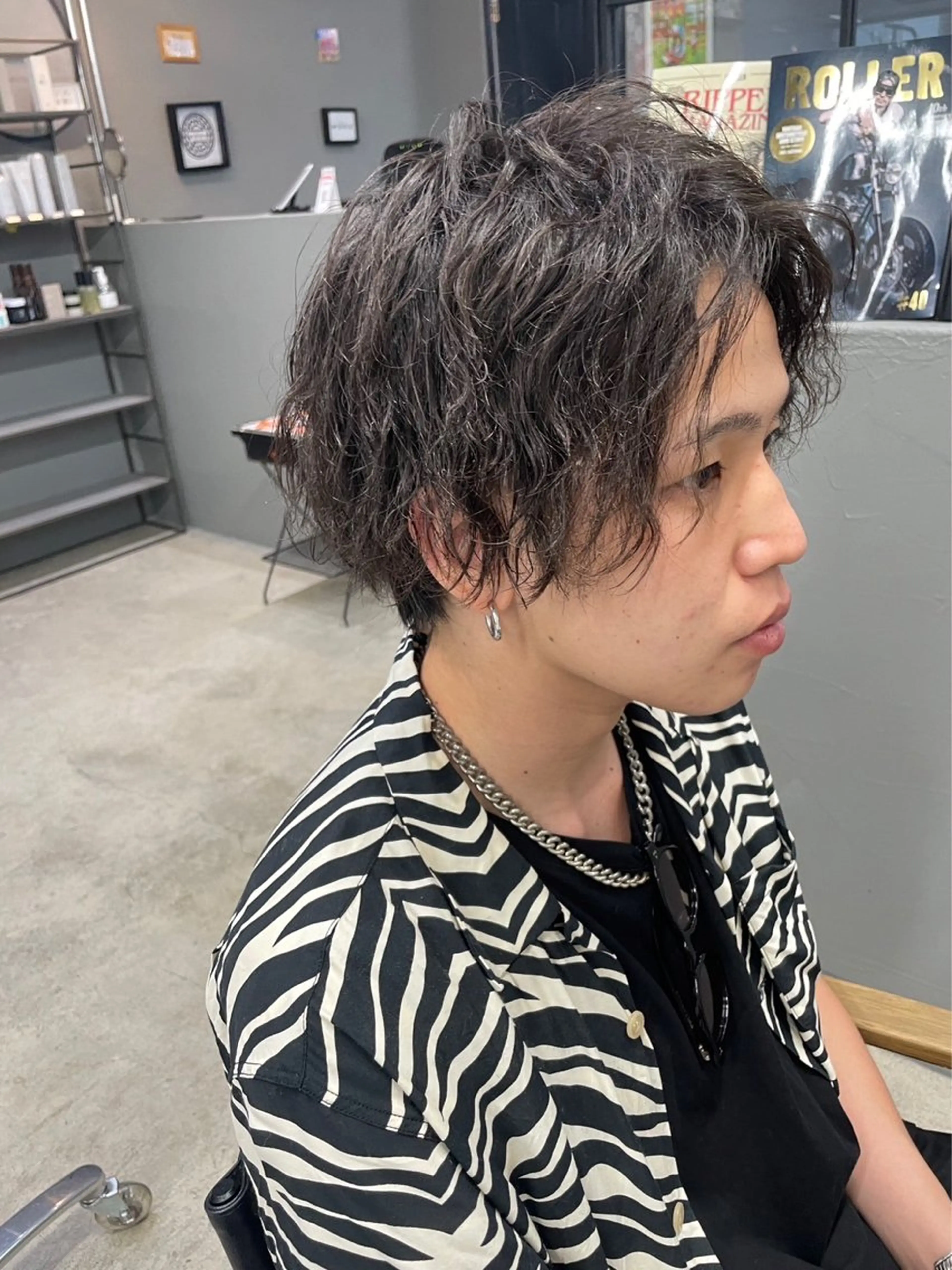 ミディアム パーマ メンズ カット パーマ メンズ専門サロン wokeのヘアスタイル