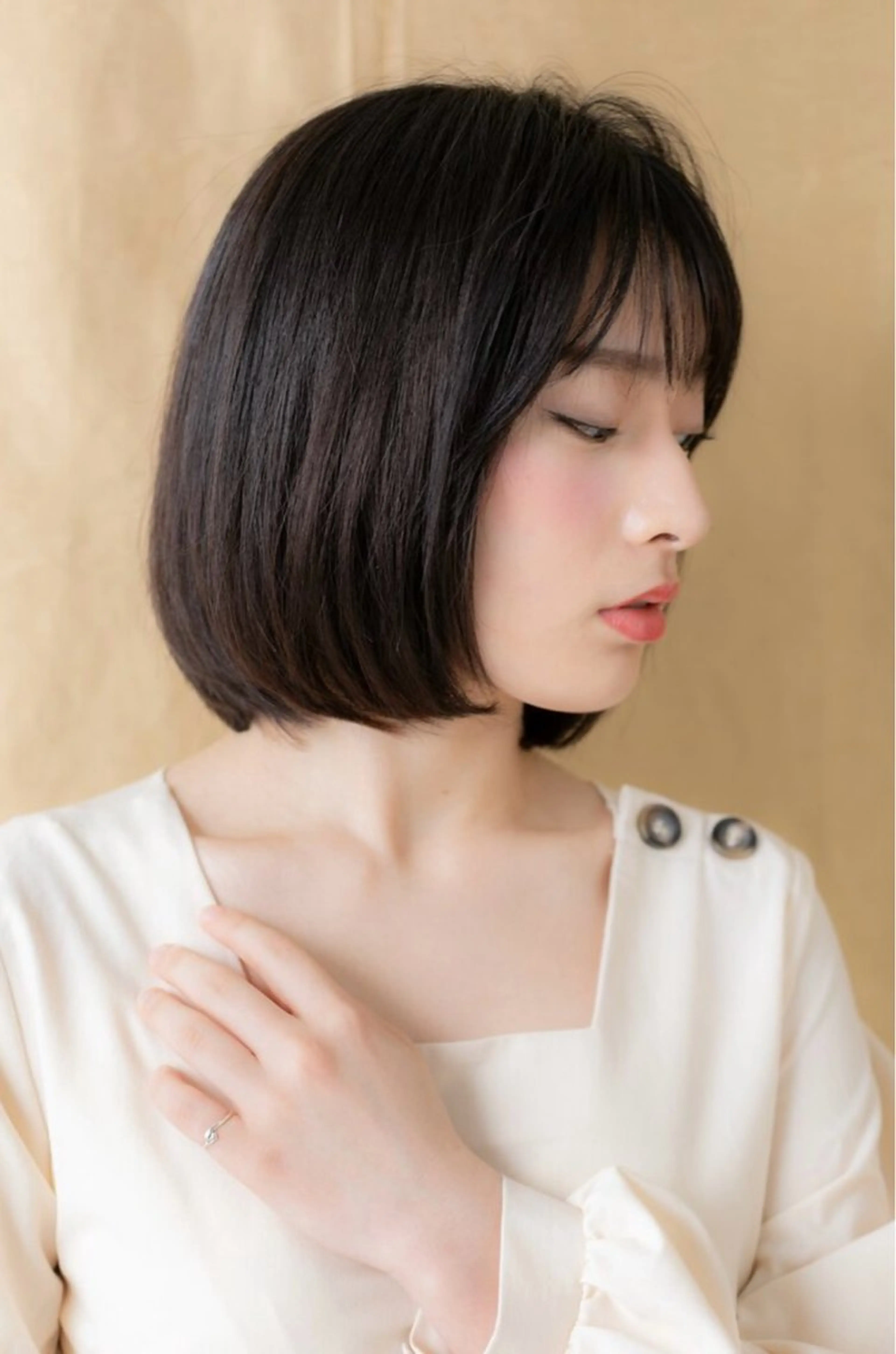 ミディアム 本多 奏音のヘアスタイル