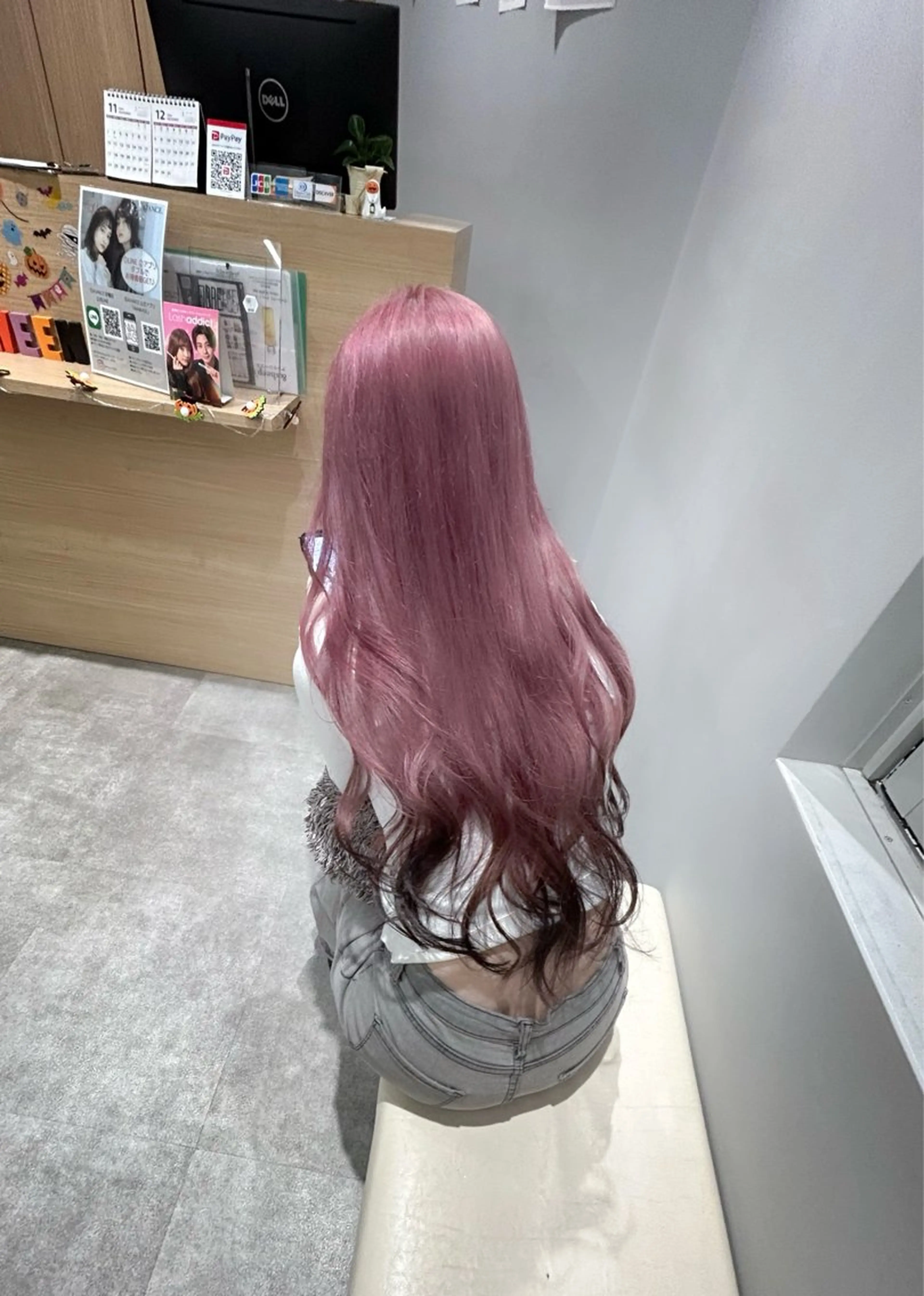 セミロング カラー ヘアカラー AVANCE京橋所属・ハイトーンヘア/ 島崎　タクミのヘアスタイル