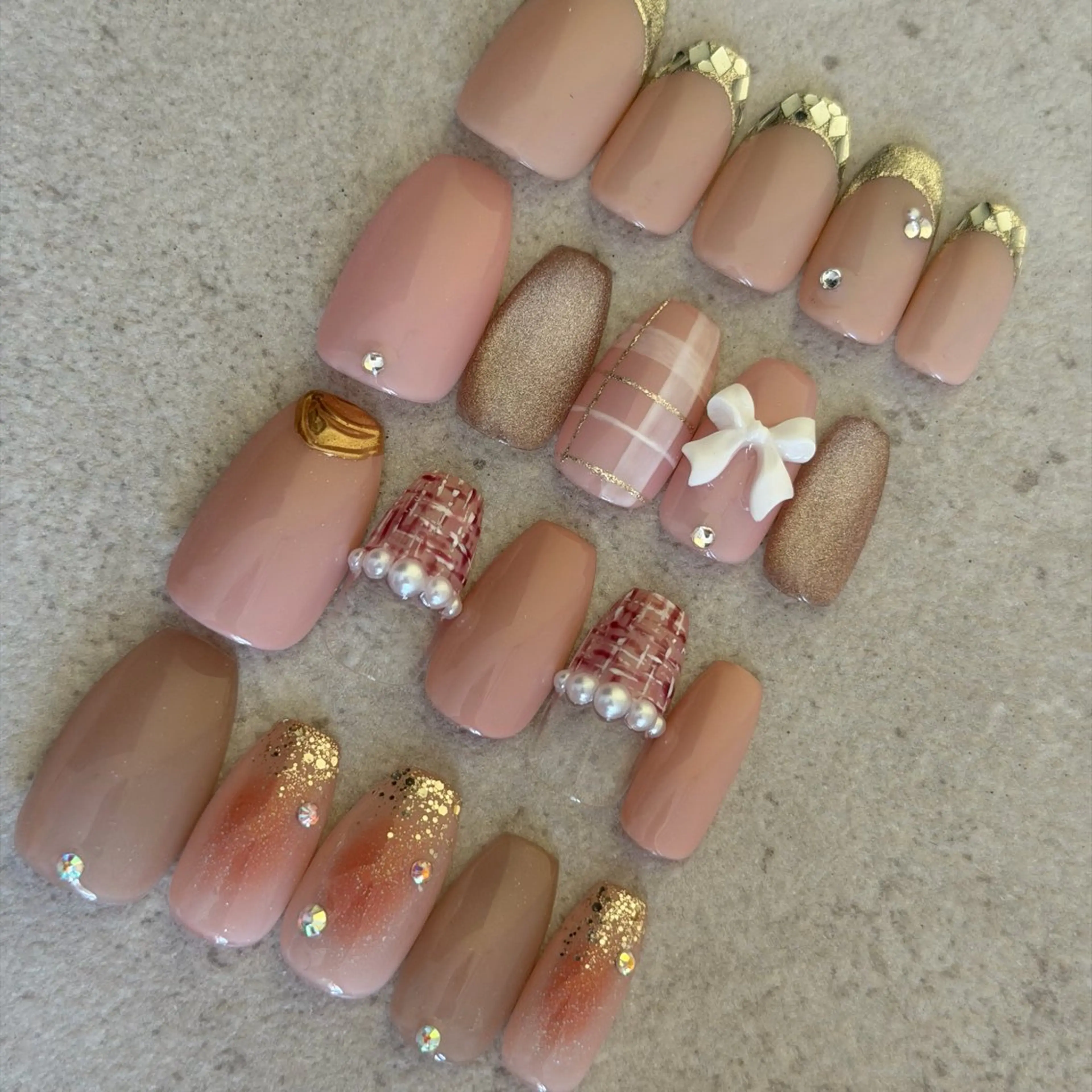 ネイル ジェルネイル ワンホンネイル ハンドネイル soleil所属・舞鶴 奈々美のネイルデザイン