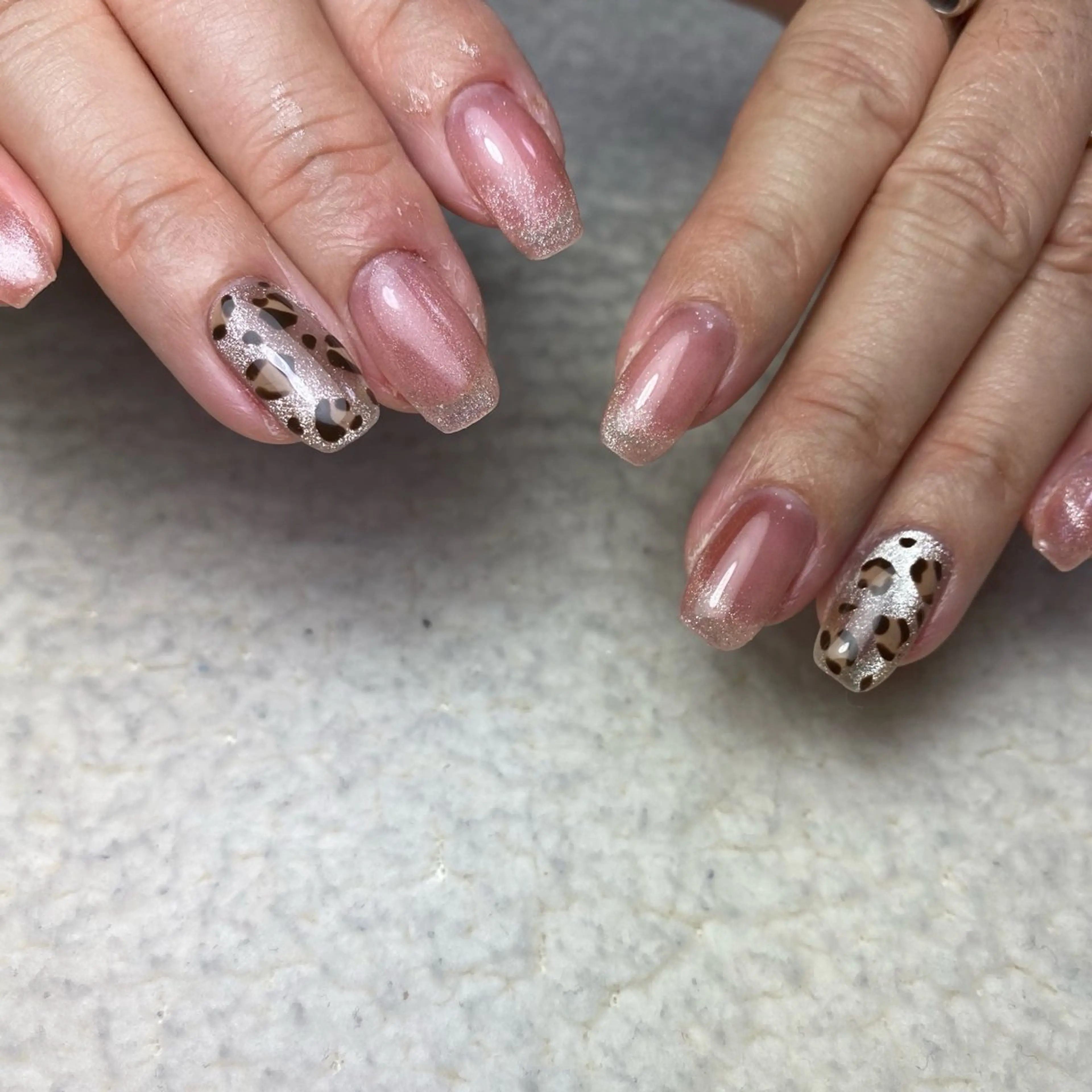 ネイル アニマル柄 マグネットネイル ハンドネイル COCO+所属・COCO +のエステ・リラクイメージ