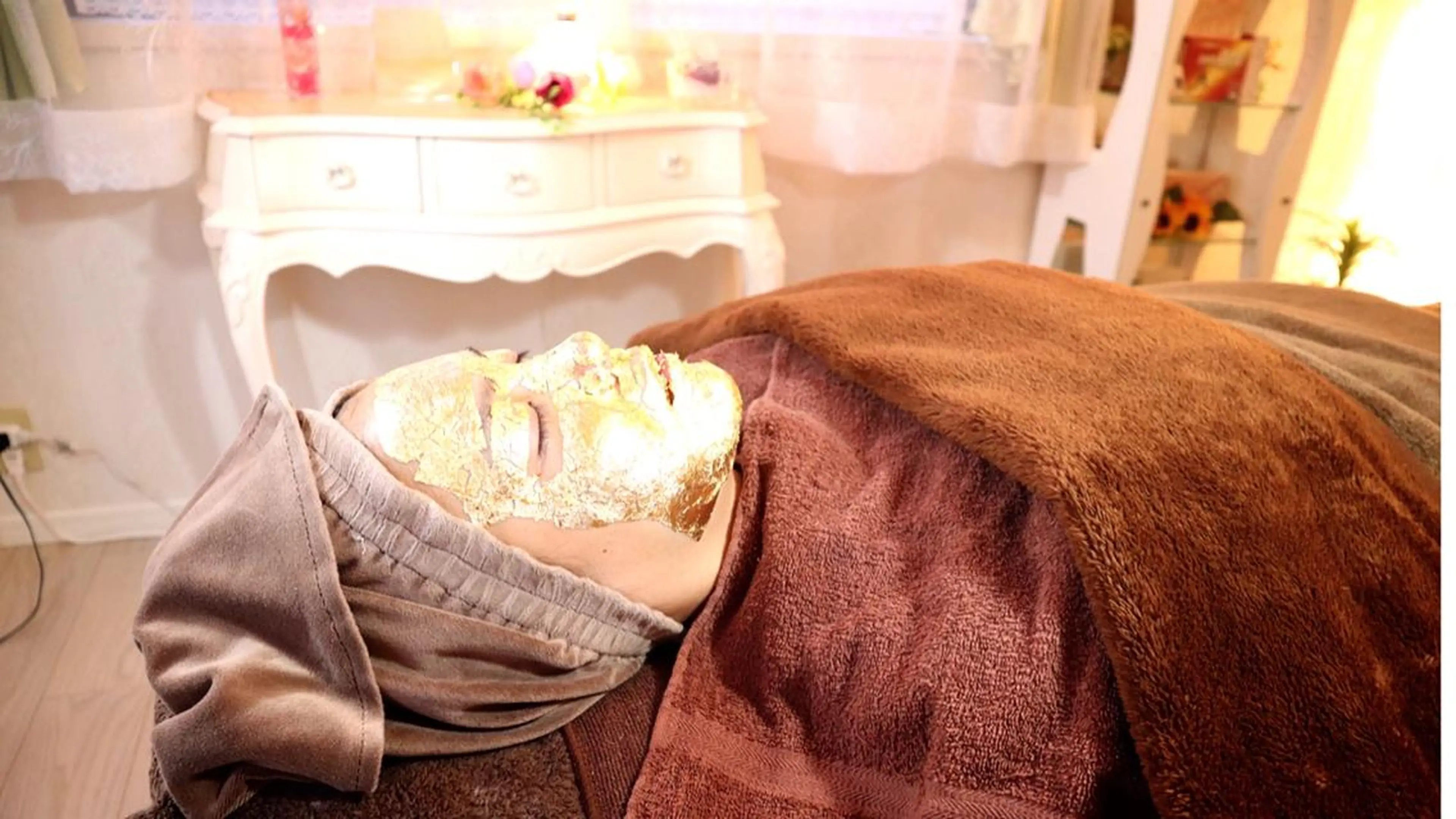 ミニモ限定✨金箔パック体験✨[フェイシャル]の写真