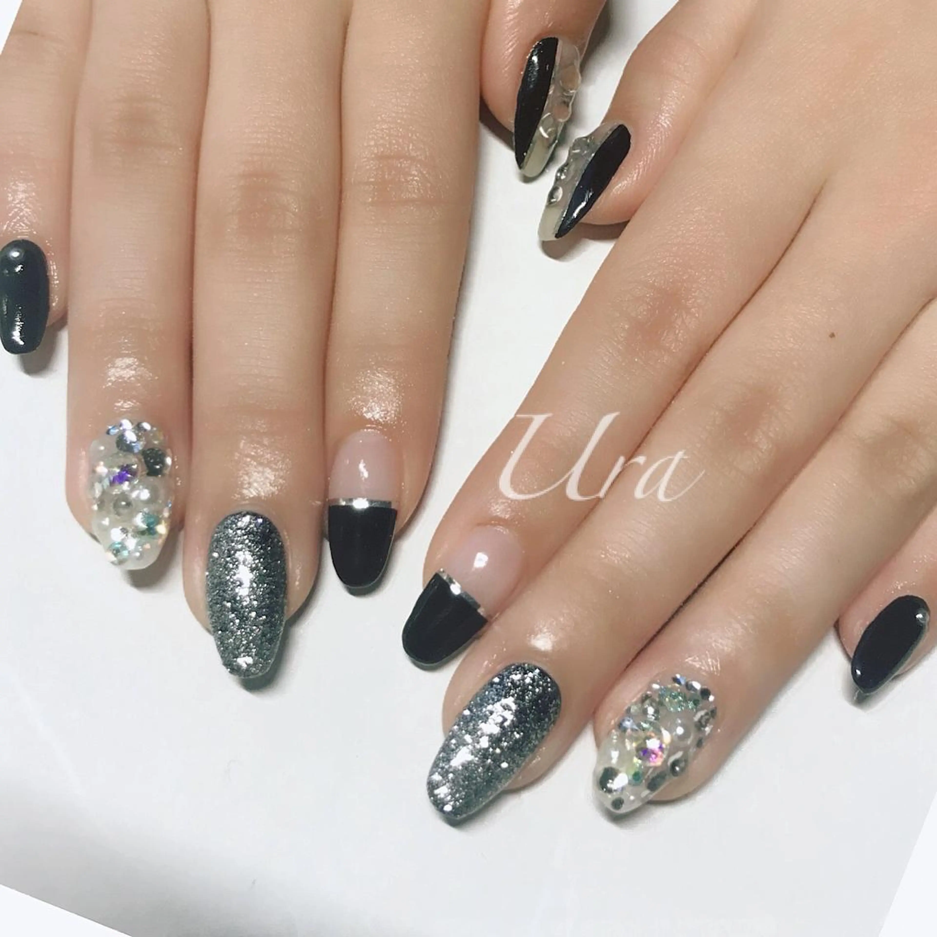 ネイル UrakoNail 《nail》のネイルデザイン