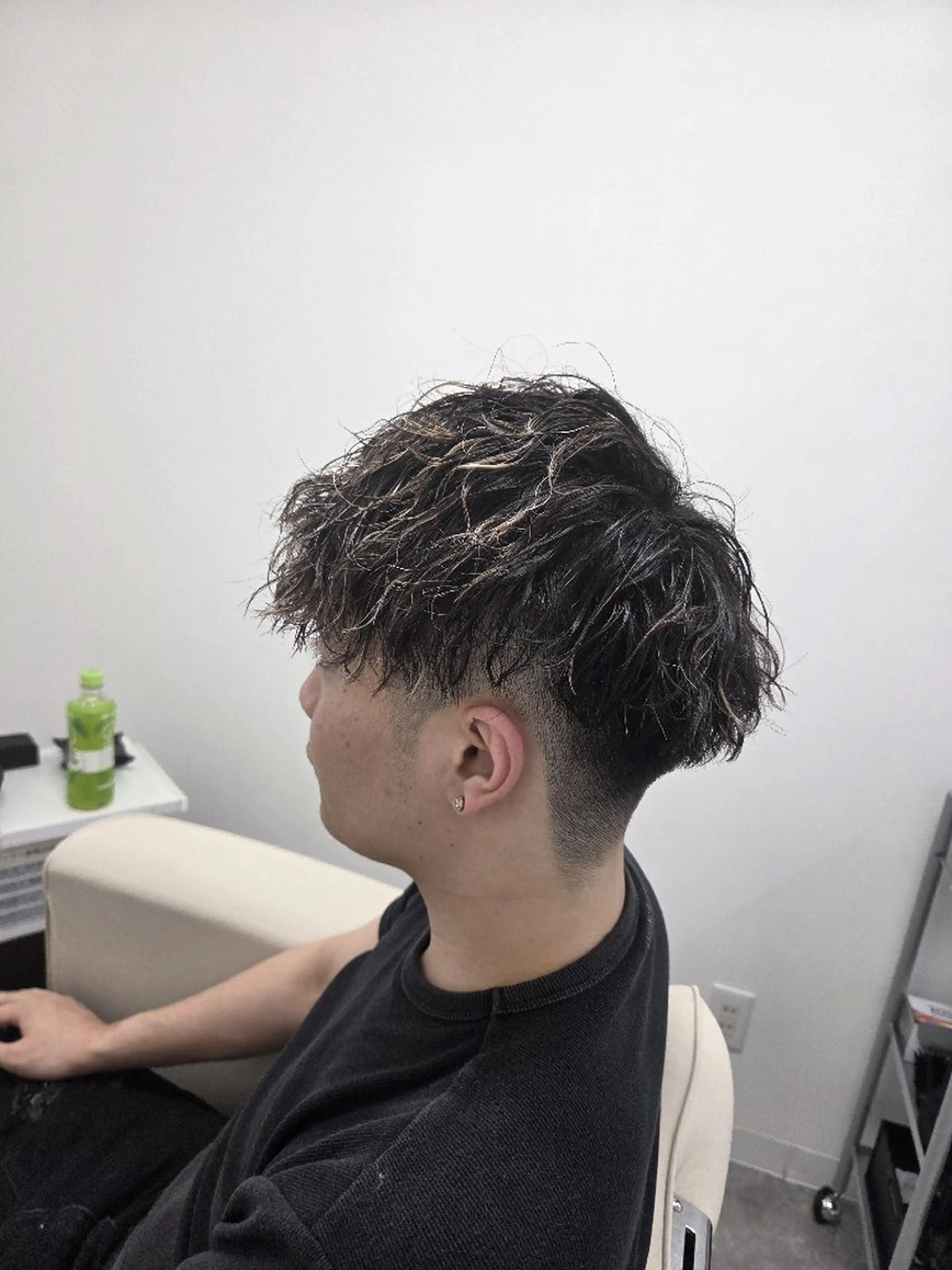 メンズ メンズパーマ カット パーマ LA LEDENSI  仙台東口店所属・氏家 一磨の眉毛・アイブロウイメージ