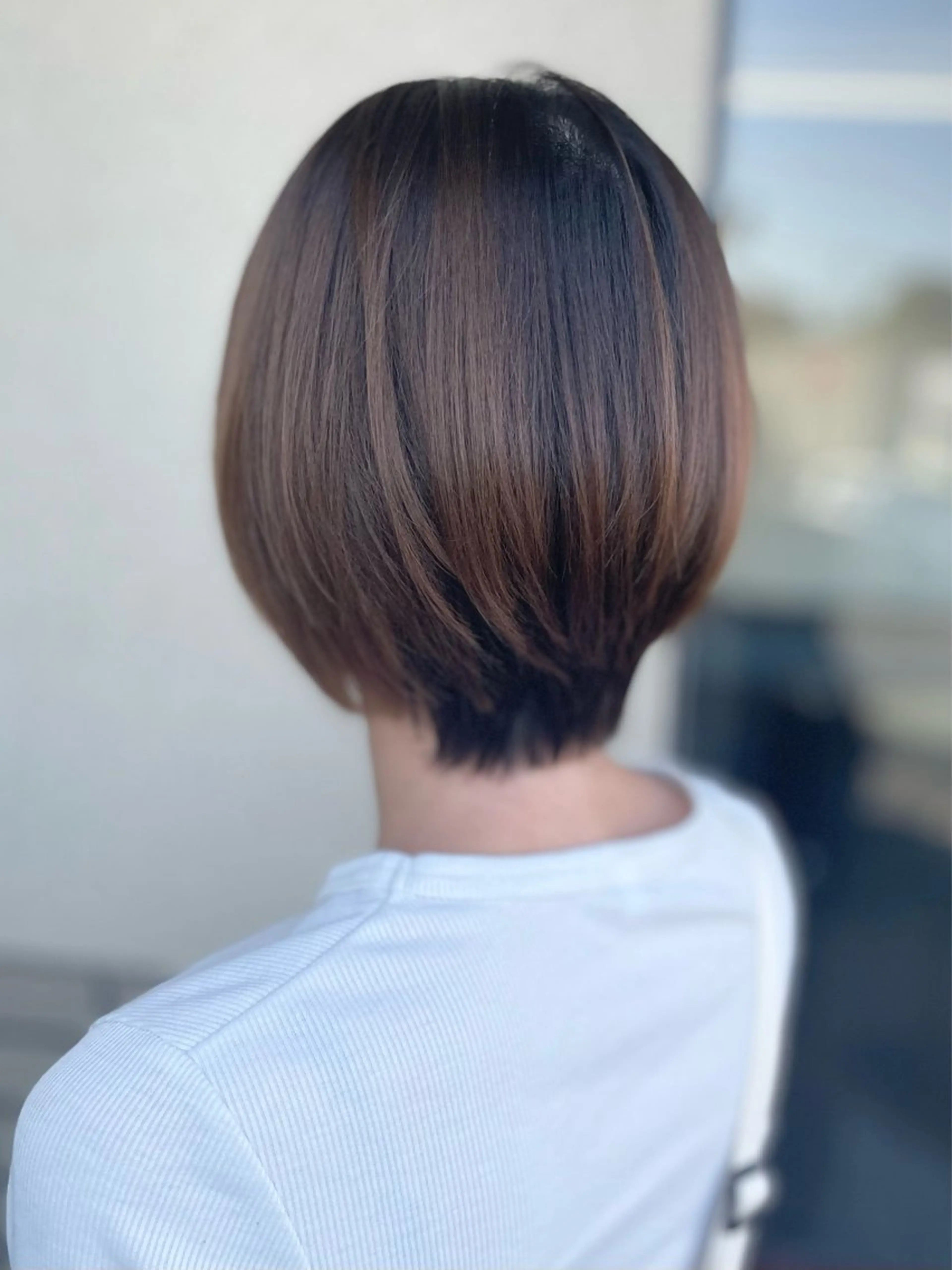 ショート ショートレイヤー くびれヘア レイヤーカット ショートヘア カット 沢田 瞳のヘアスタイル