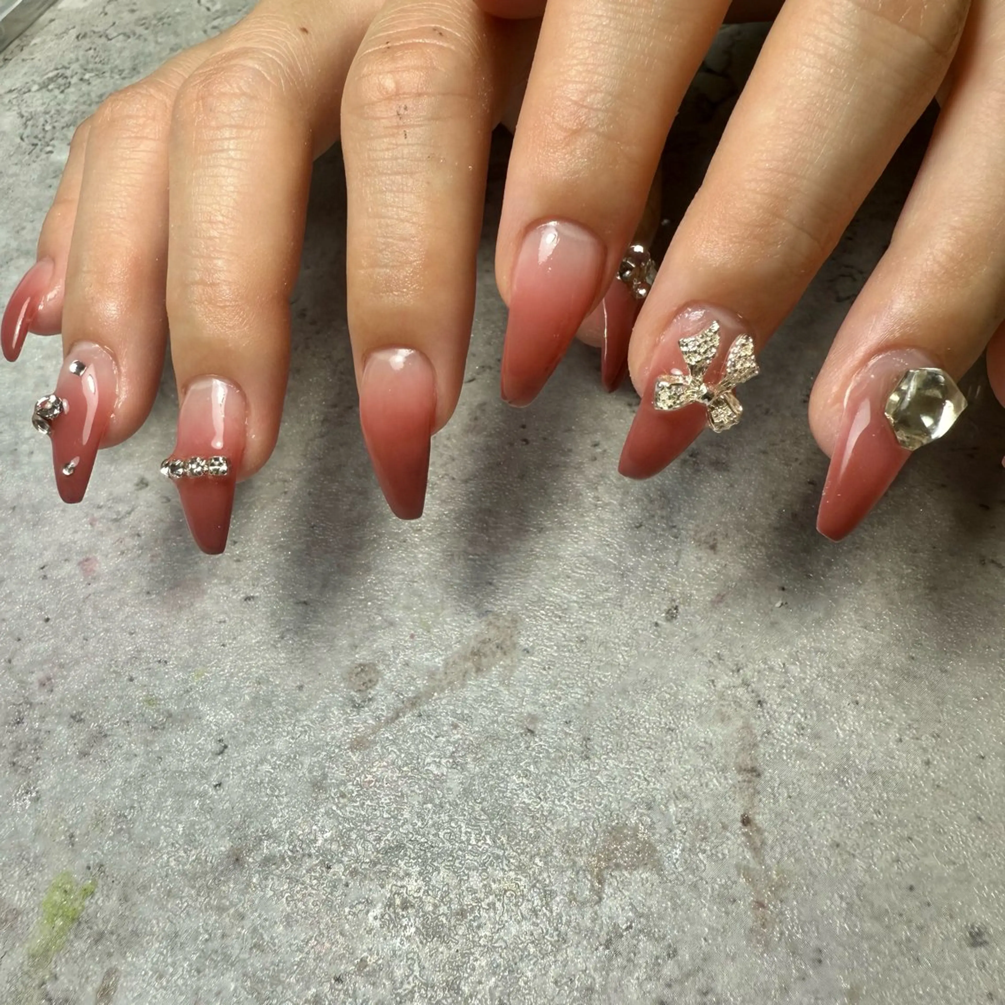 ネイル ハンドネイル are you nailのネイルデザイン