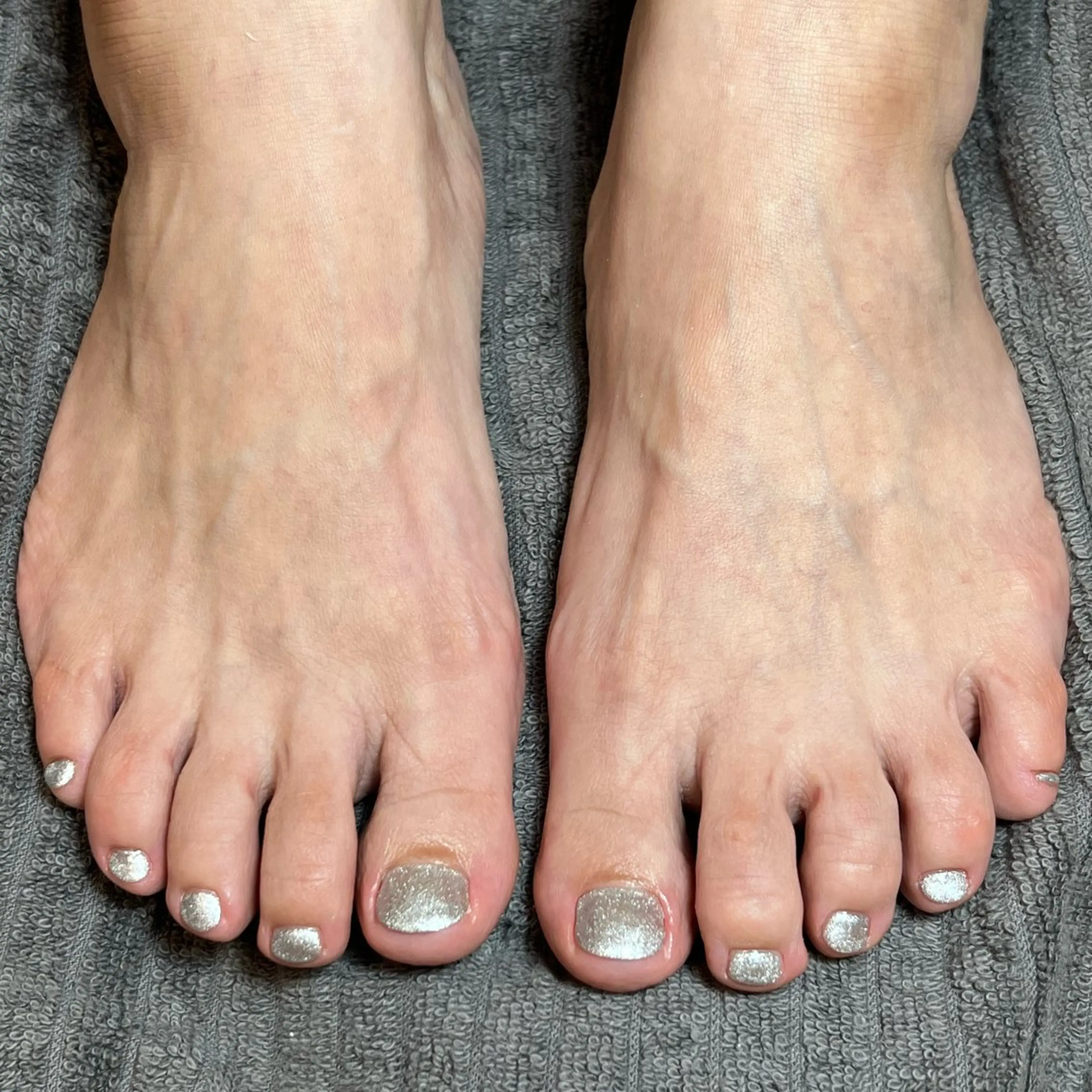 ネイル HENRIETTA NAILSALONのネイルデザイン