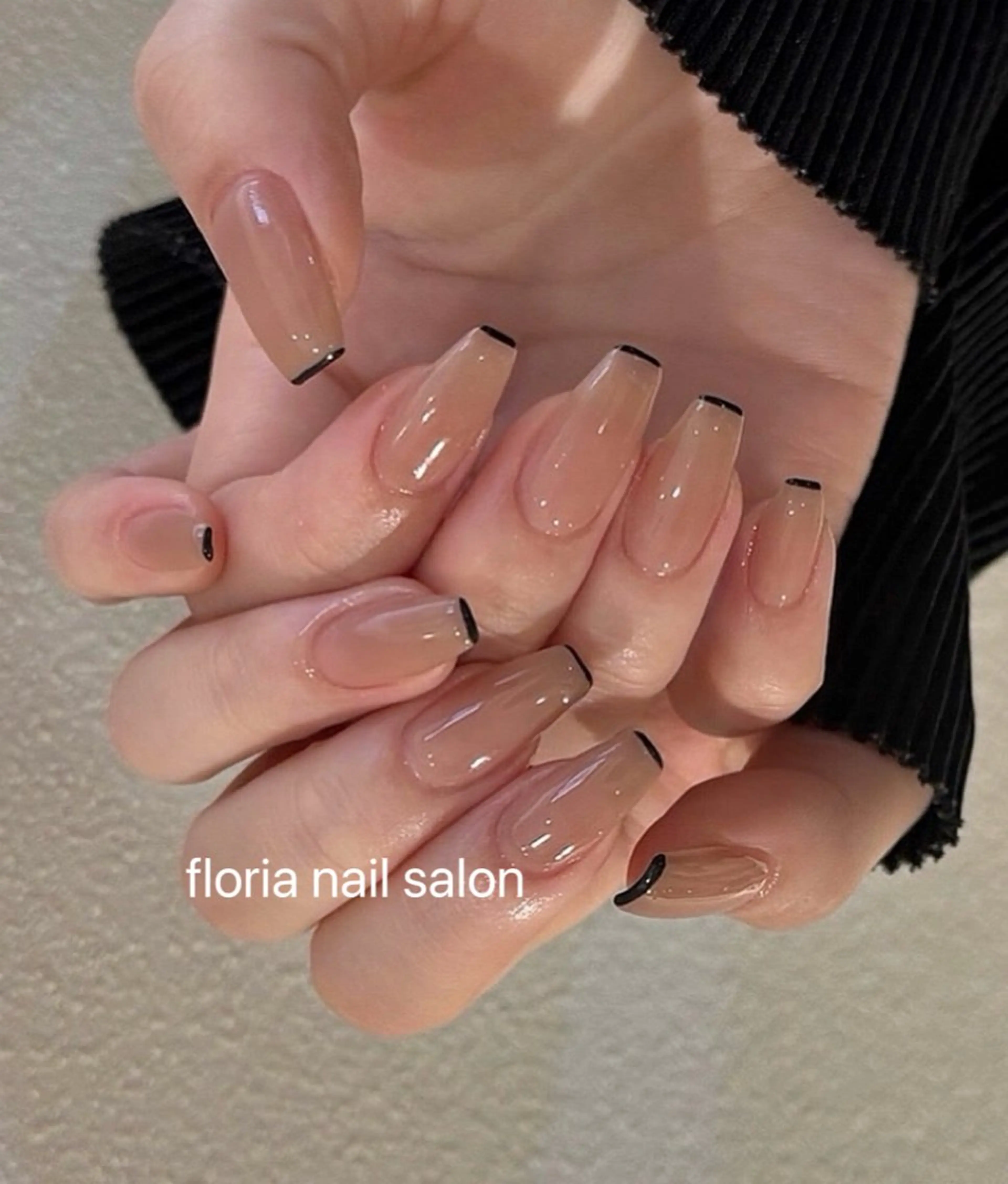 ネイル アートネイル チークネイル フラッシュネイル フレンチネイル ガラスフレンチ ハンドネイル Floria ユイのネイルデザイン