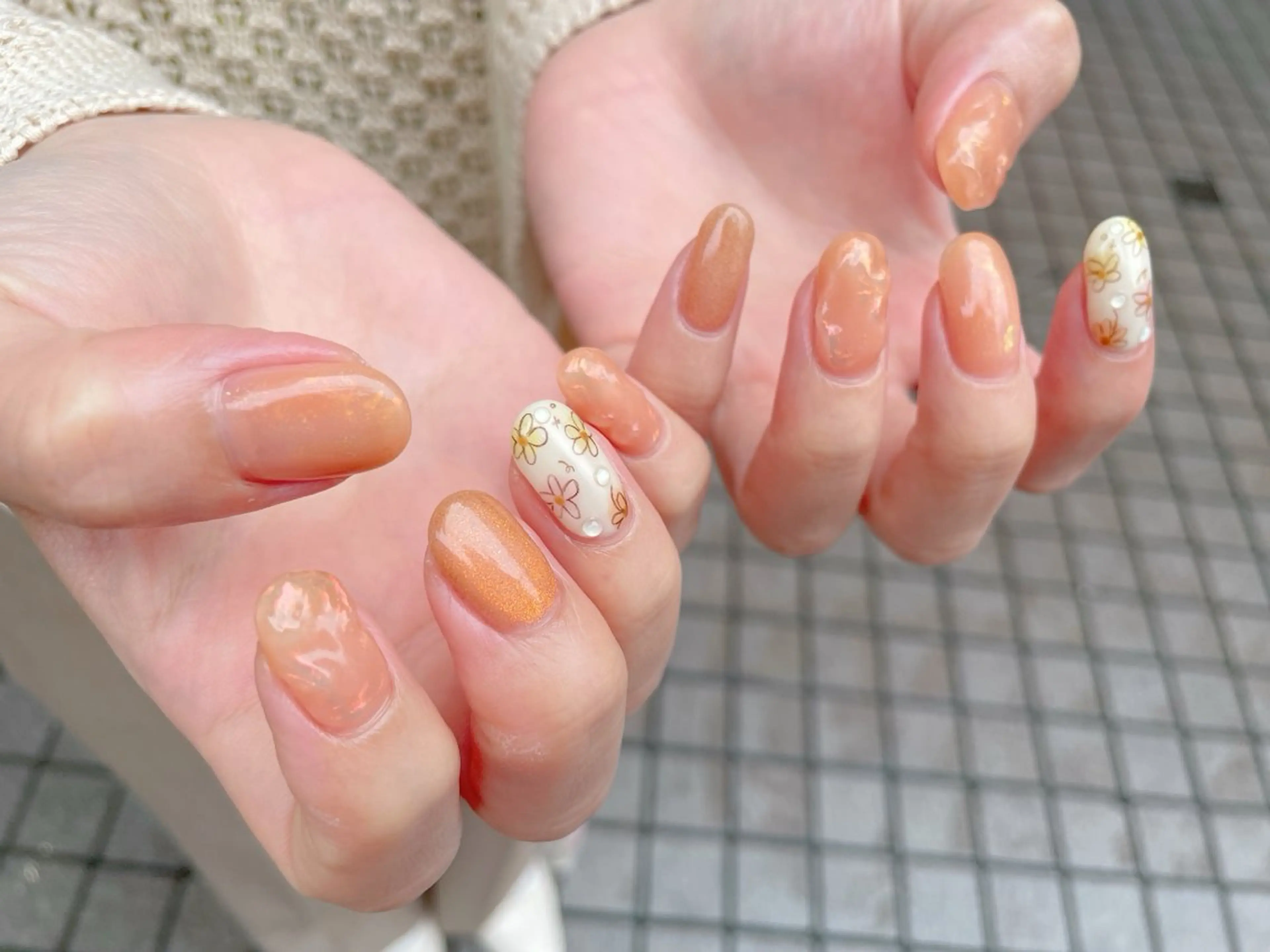 ネイル ジェルネイル ニュアンスネイル パラジェル 春ネイル ハンドネイル nailroom  OHANA所属・nailroom OHANA🌴のネイルデザイン
