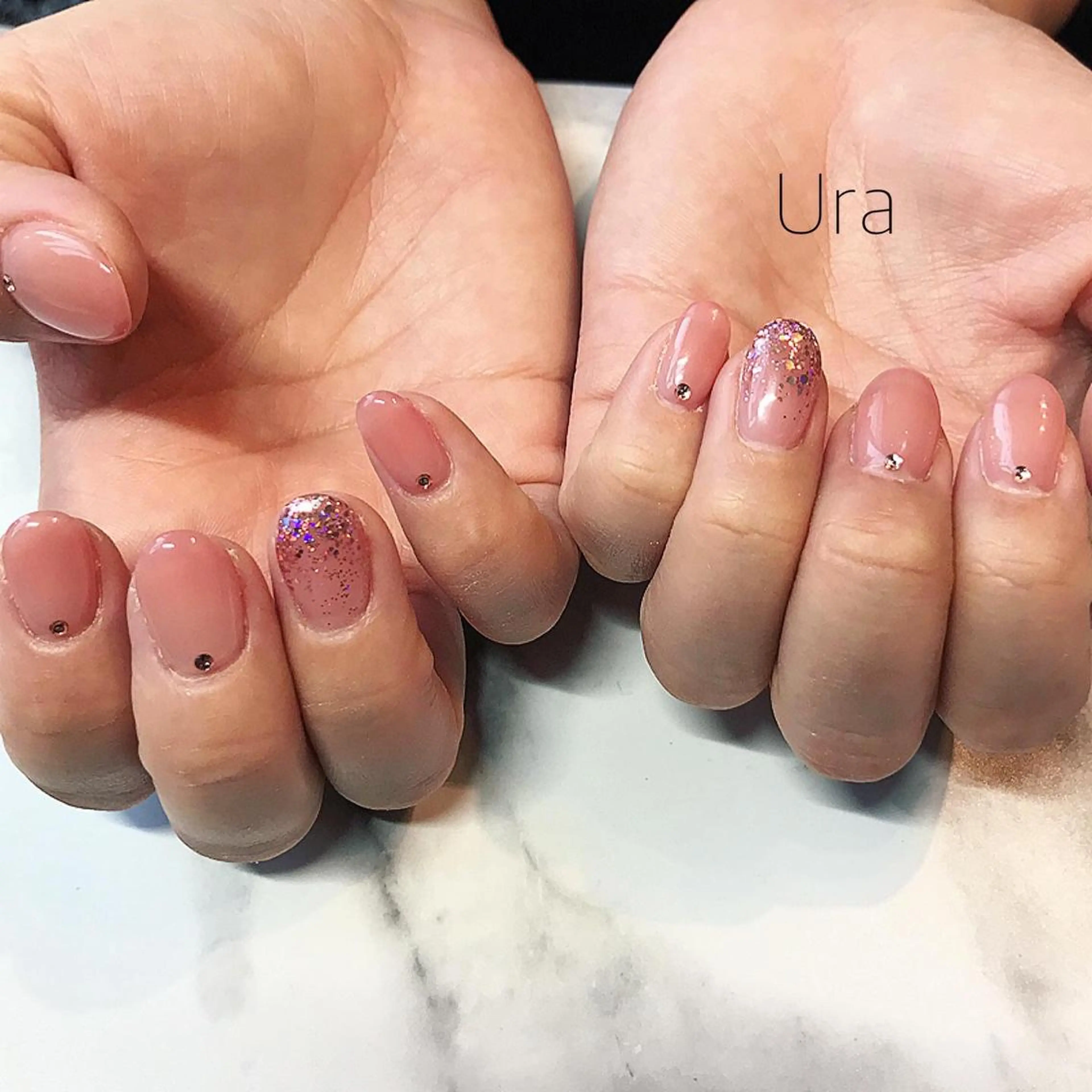 ネイル UrakoNail 《nail》のネイルデザイン