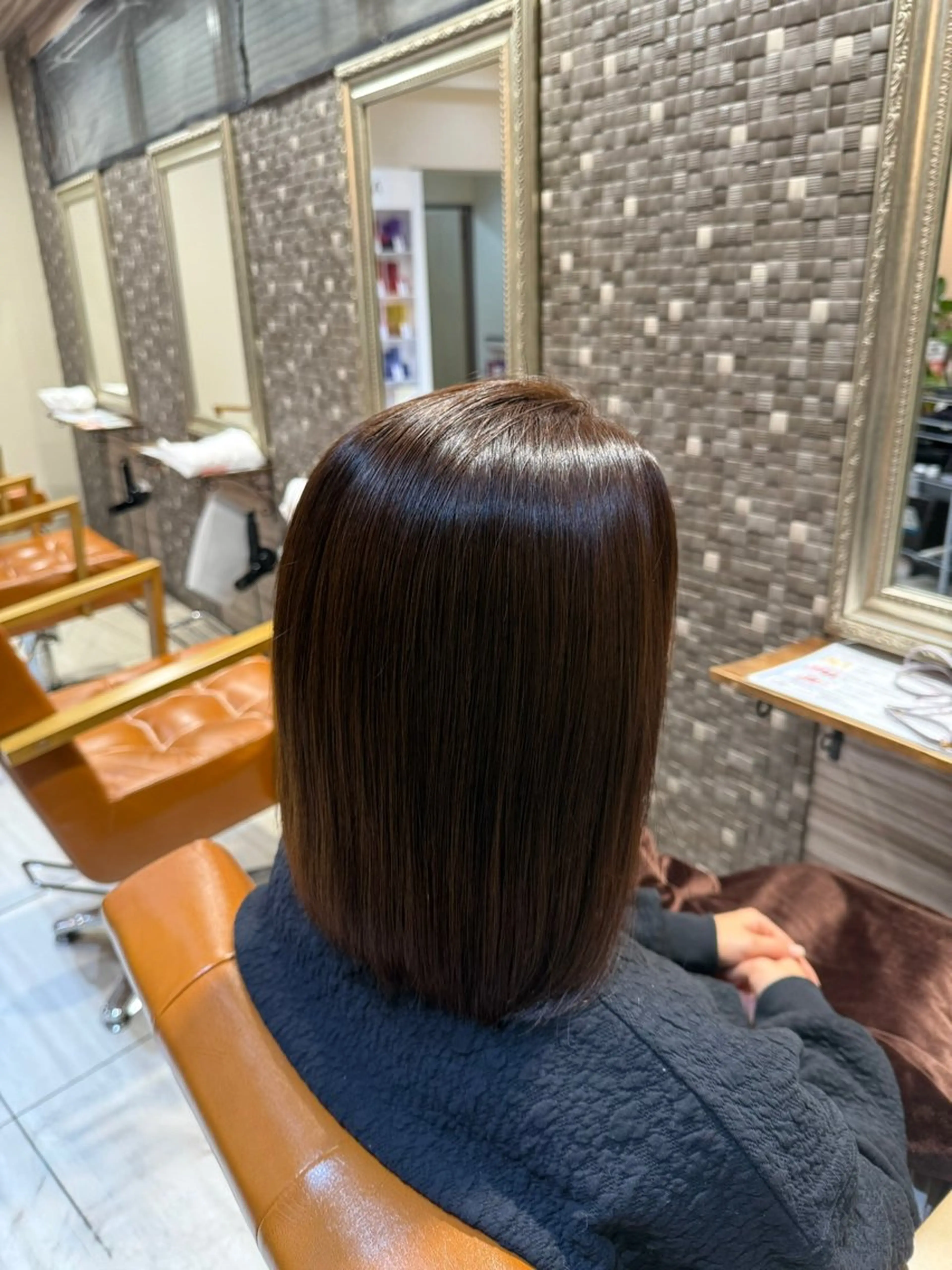 ミディアム カラー カット ヘアカラー トリートメント 🫧艶髪職人/相模 大野/新井公輔🫧のヘアスタイル