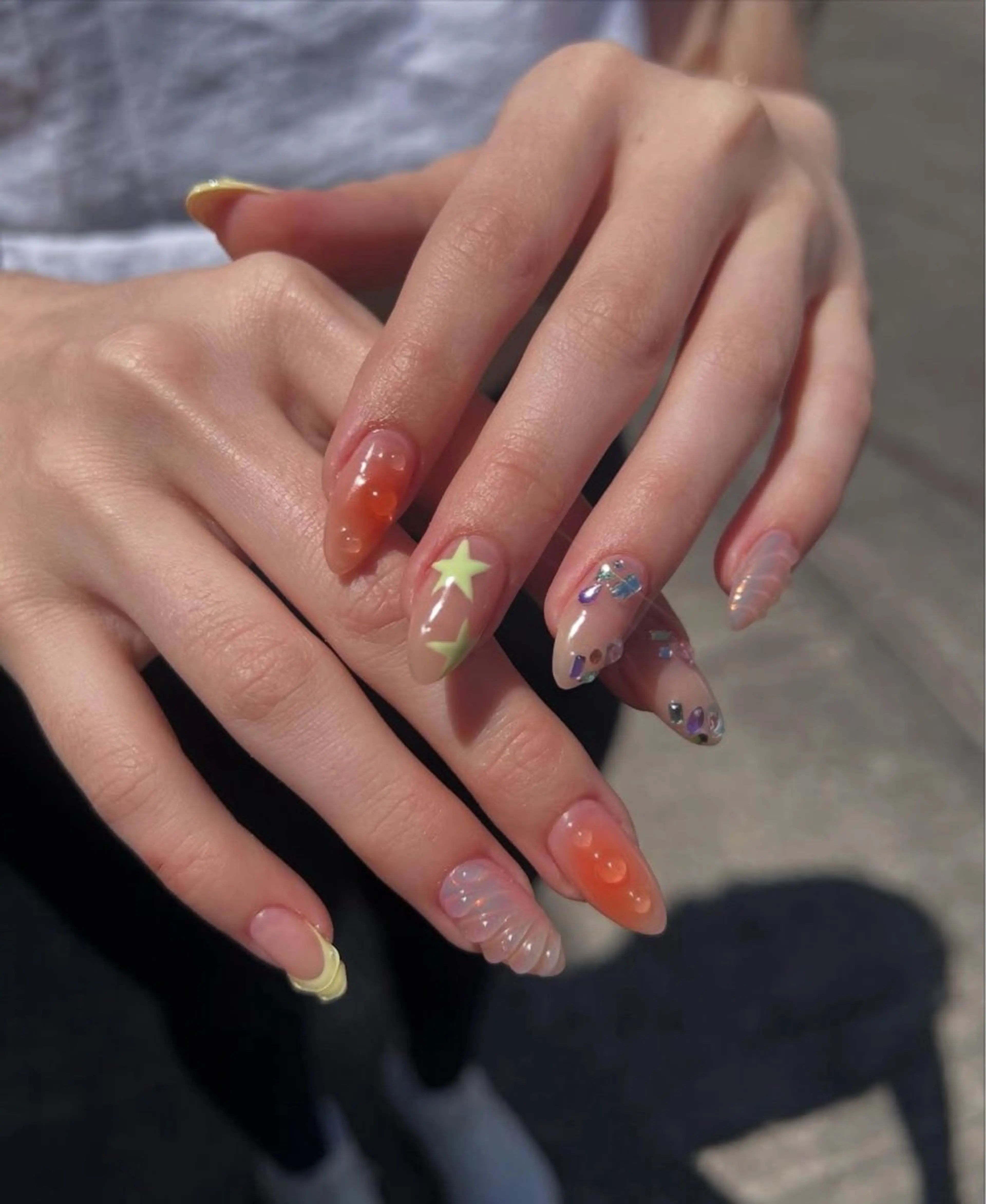 スペジャルチップ長さ出し10本持ち込みデザインネイル💅(パーツ、スートン、シール付きーデザイン10本🎀)の写真