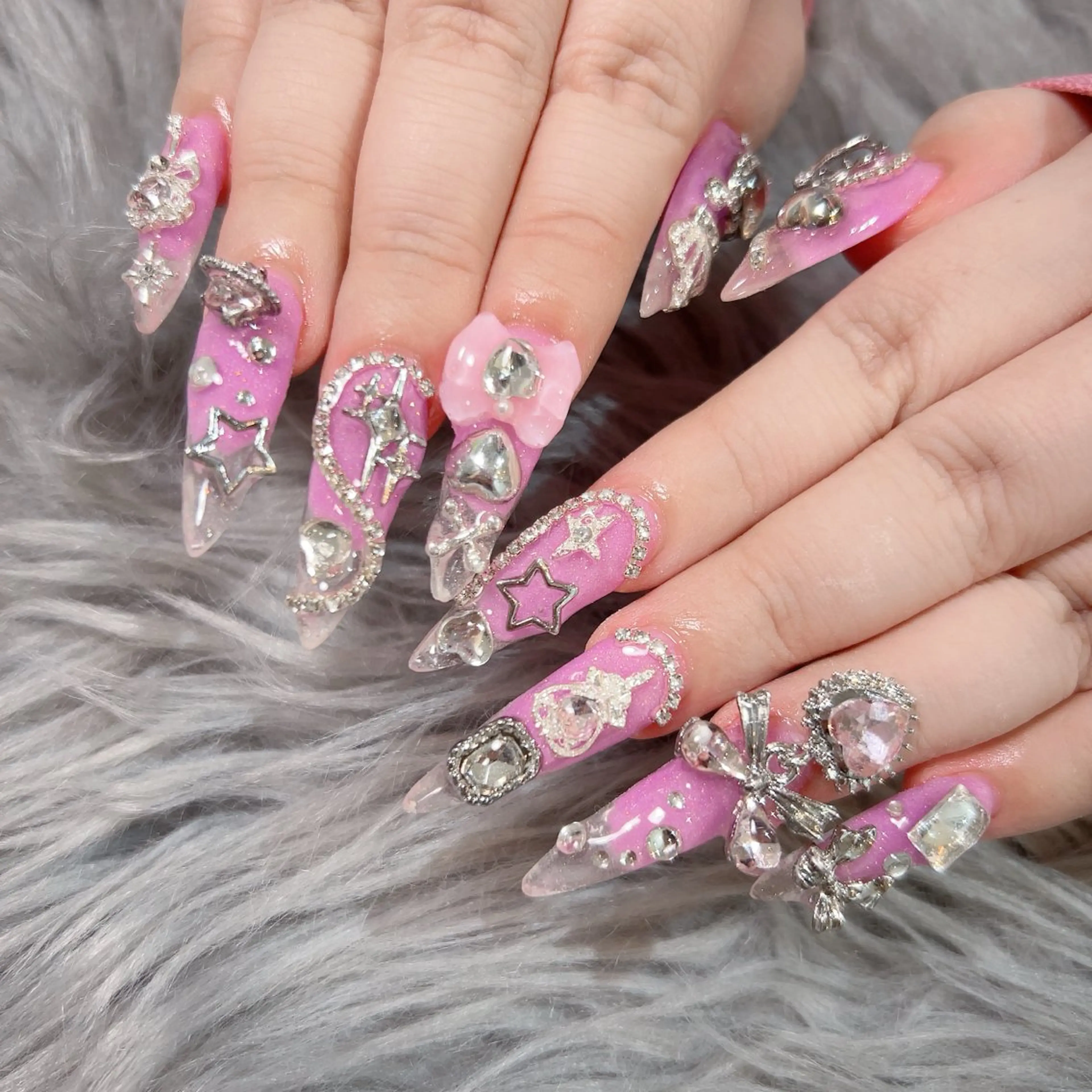 ネイル ロングネイル 持ち込み スカルプネイル u.Neek（apartmentシェアサロン内）所属・u.Neek yokotaのネイルデザイン