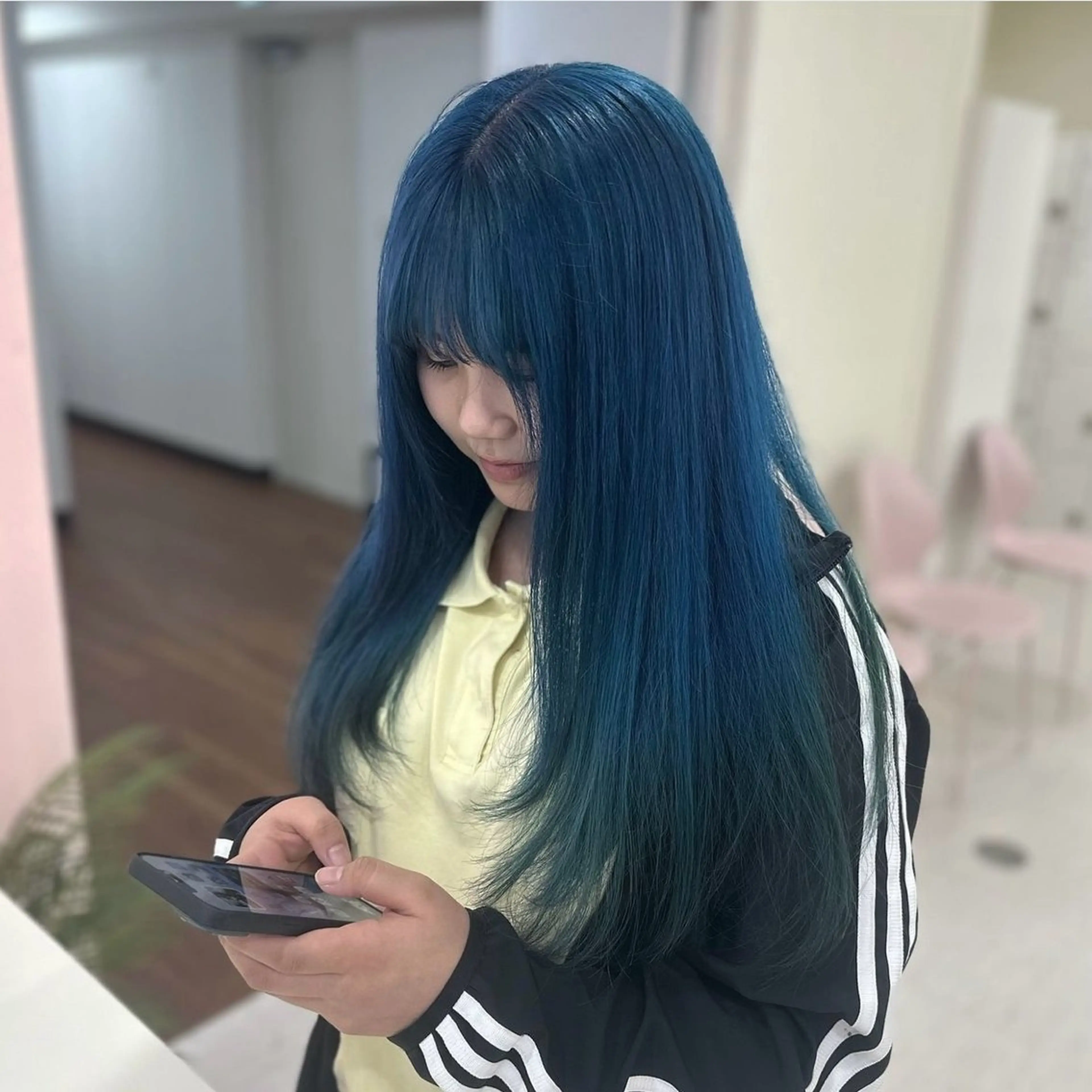 ロング ️🫧 AINE 🫧ハイトーンカラーのヘアスタイル