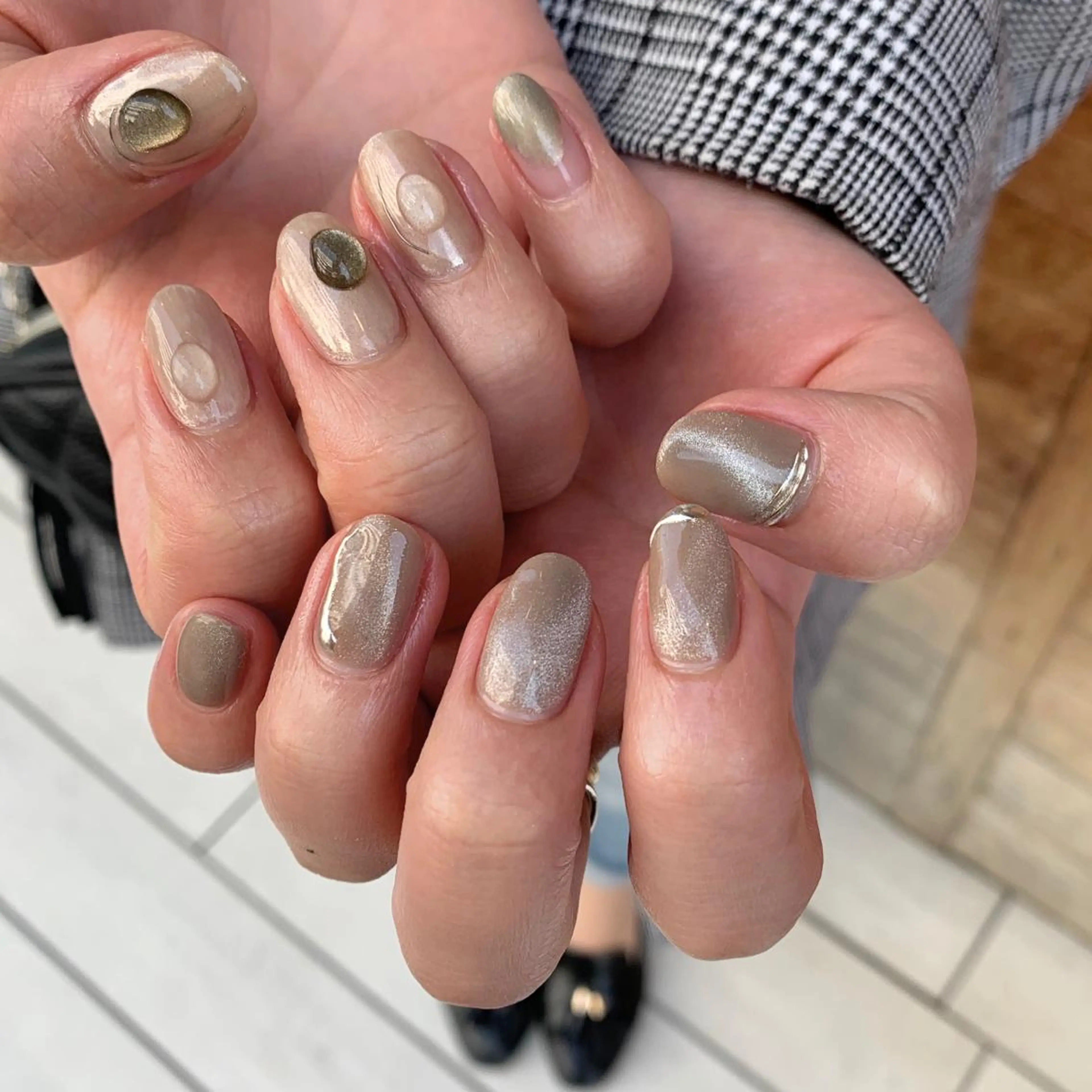 ネイル マットネイル 鈴木 まゆのネイルデザイン