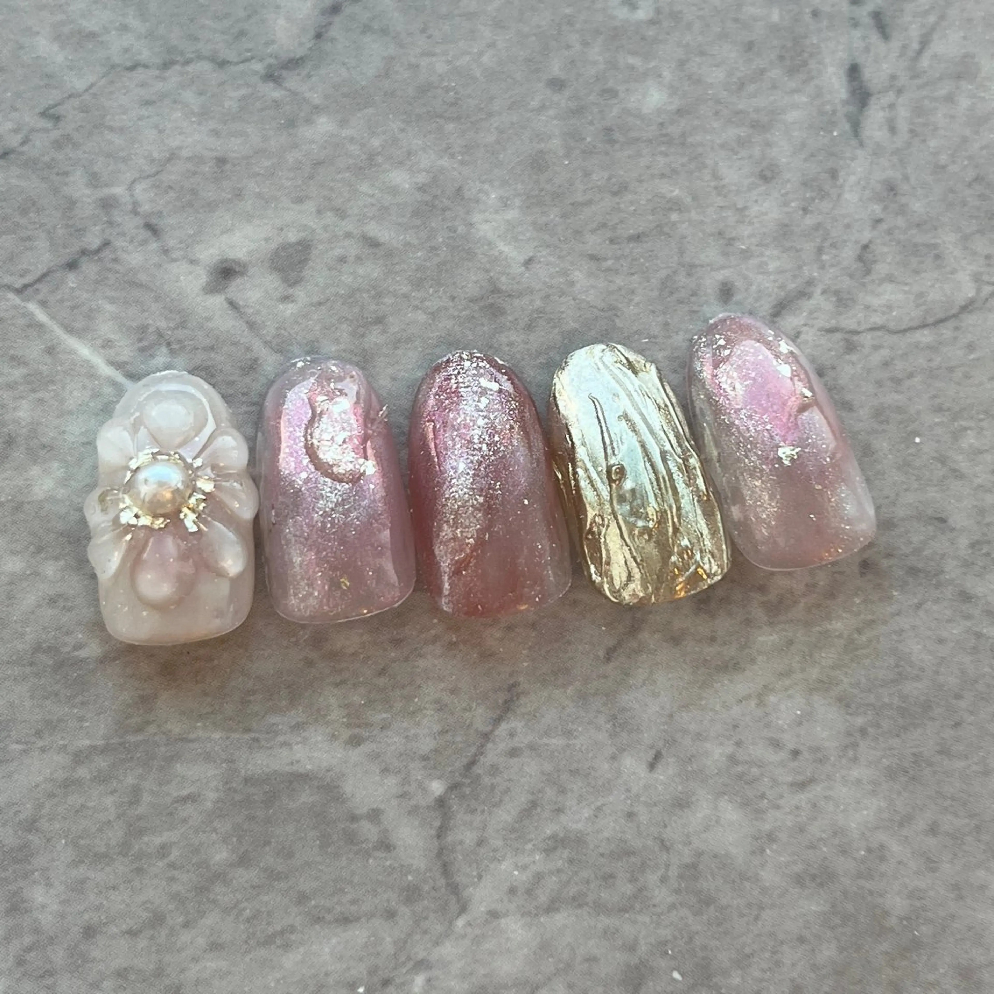 ネイル Emo nailのネイルデザイン