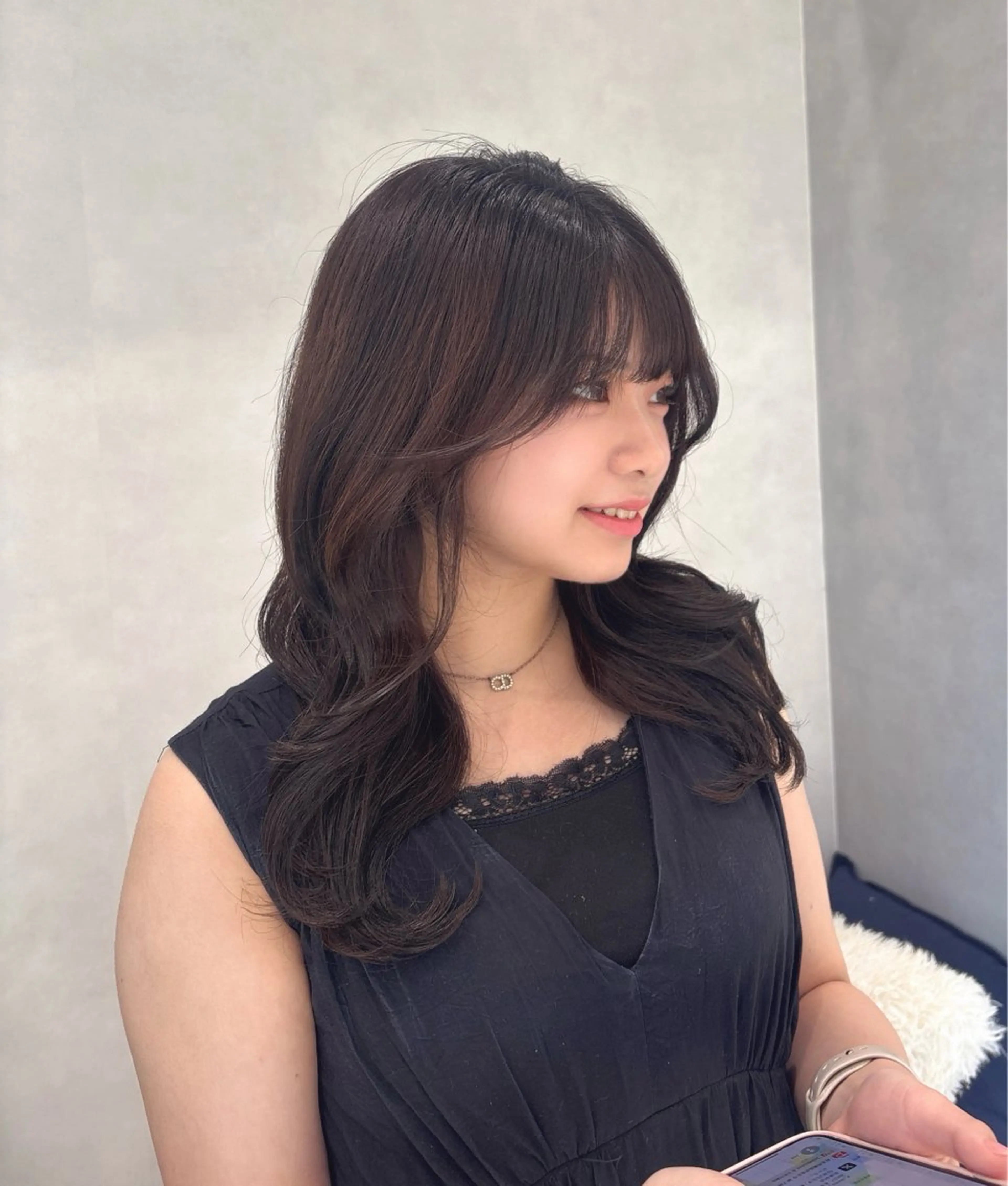 ロング カット Nail &Beauty by UNO伊勢原所属・COCO .のヘアスタイル