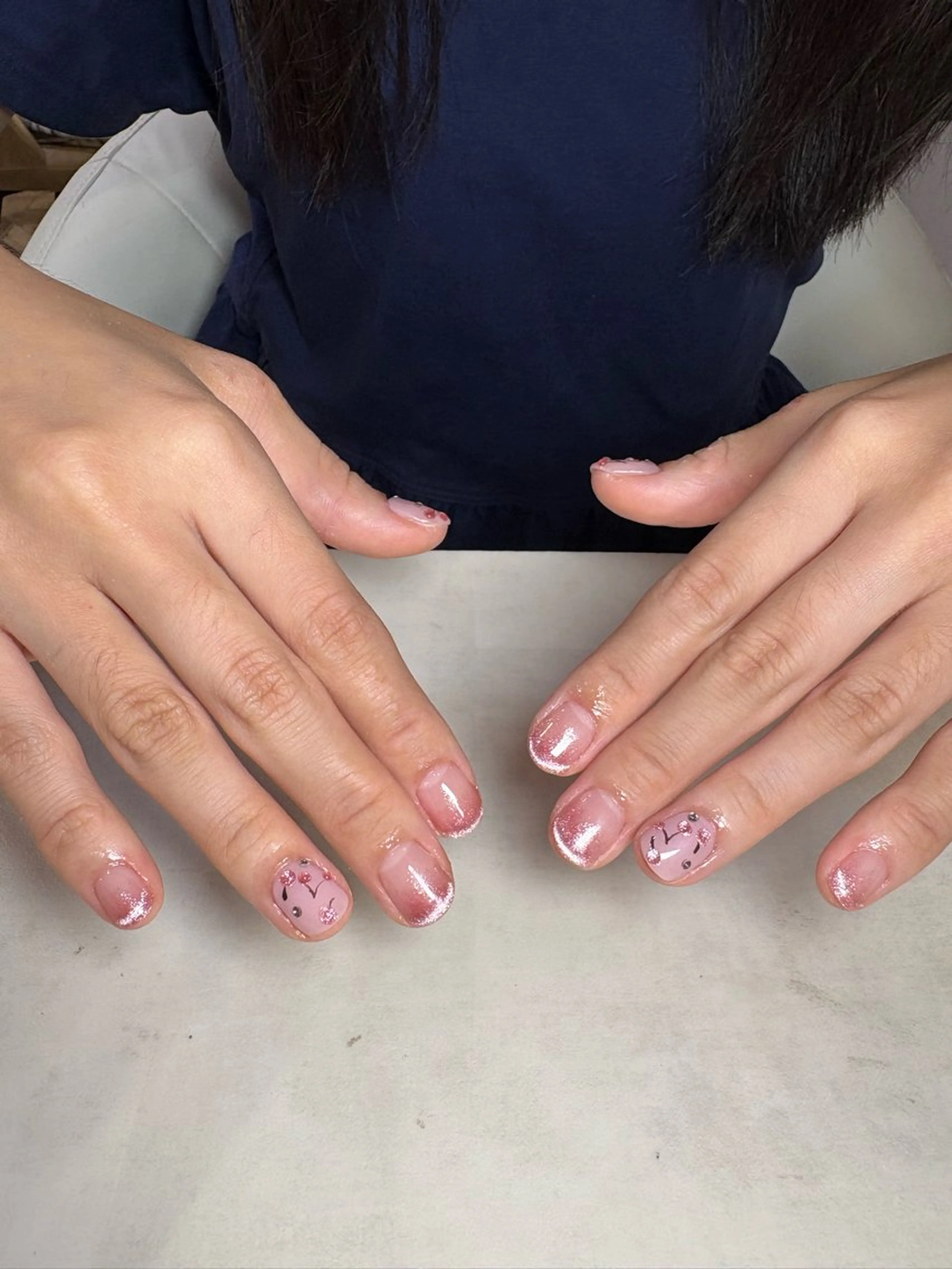 ネイル 三輪 彩美春のネイルデザイン