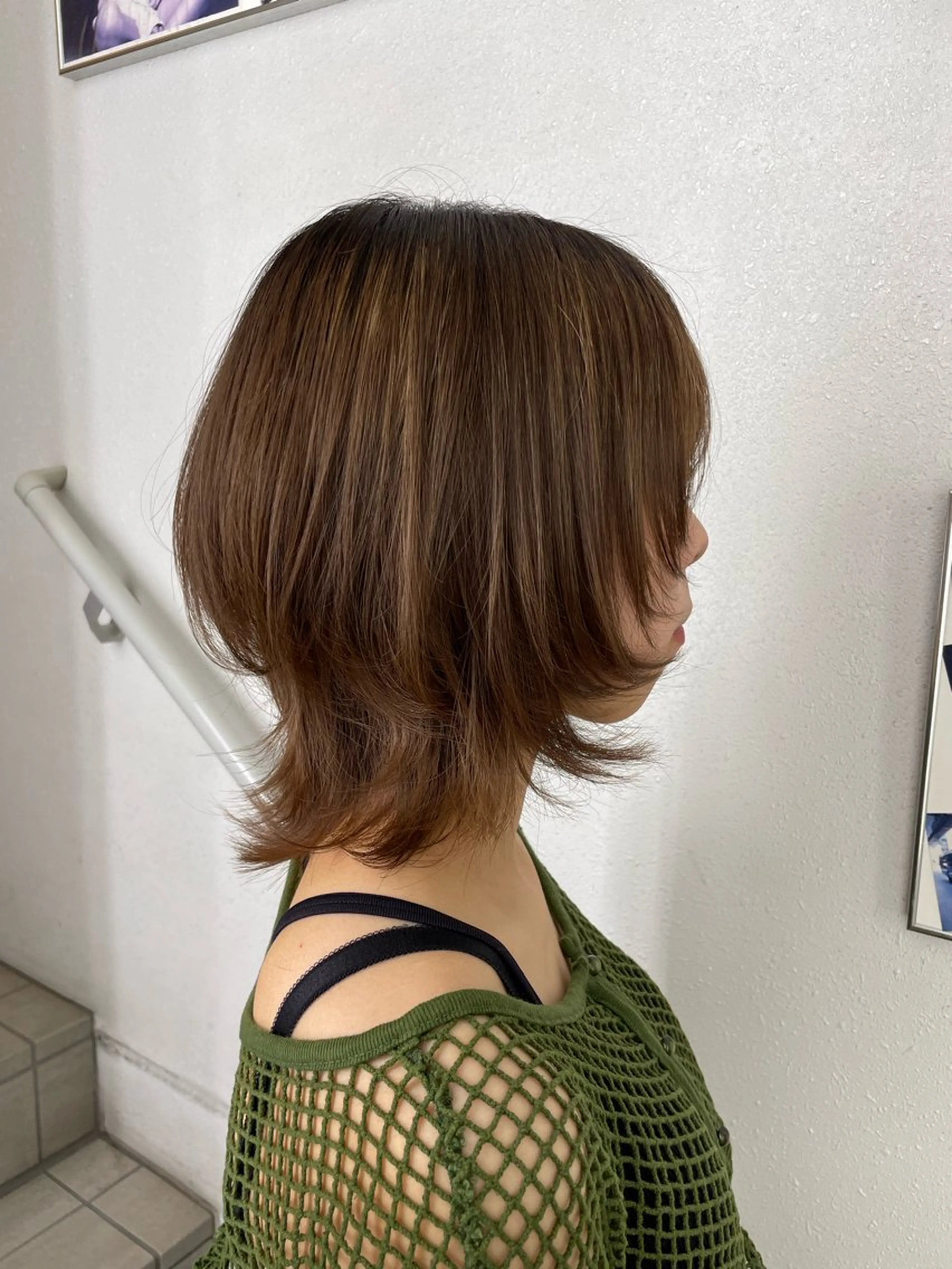 ミディアム レイヤーカット ウルフカット ウルフレイヤー カット トリートメント UMBER ROYC 💎 moeのヘアスタイル