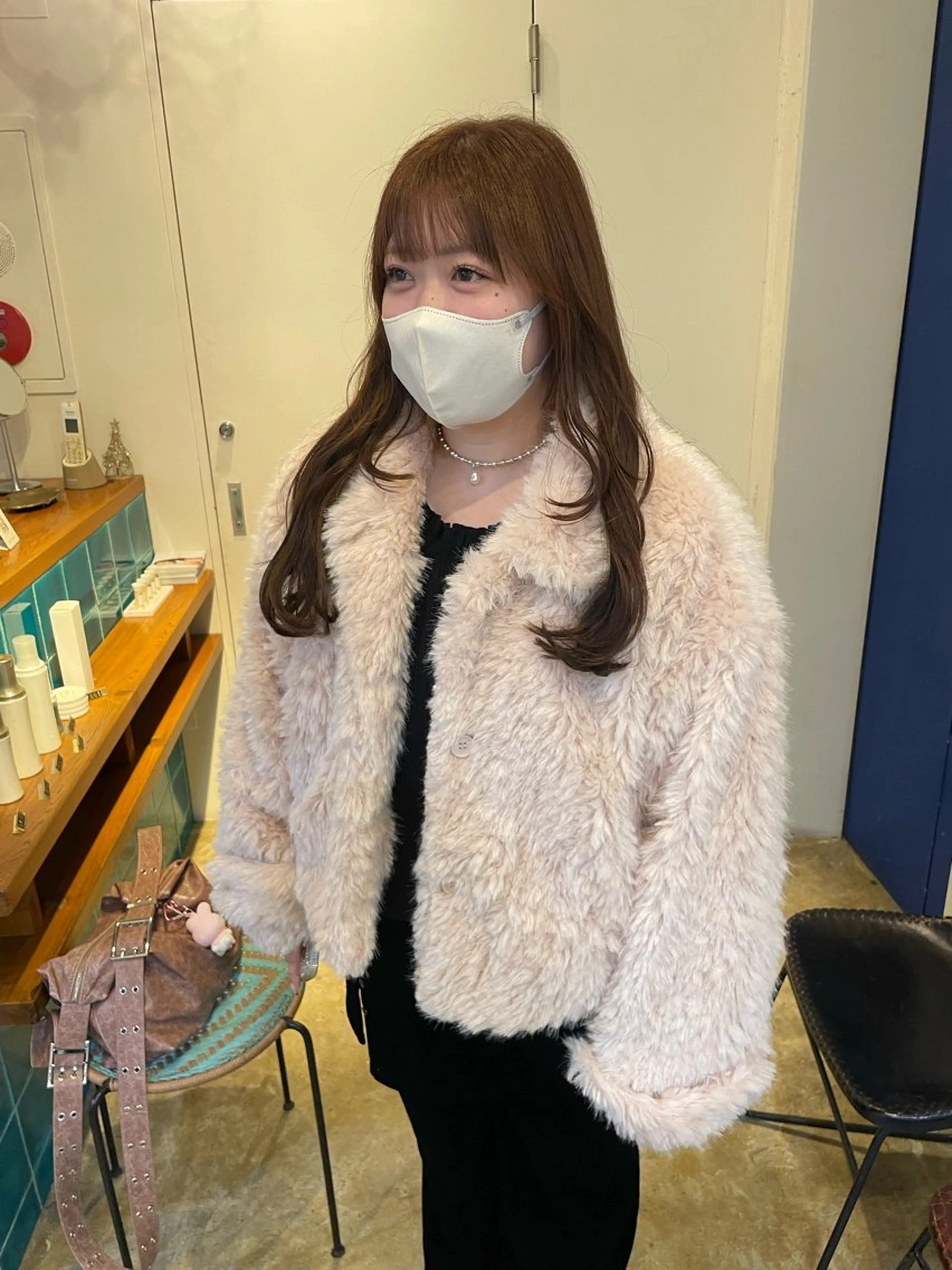 ロング カラー ベージュカラー カット ヘアカラー トリートメント MIOベージュカラー 柔らかいカラーのヘアスタイル