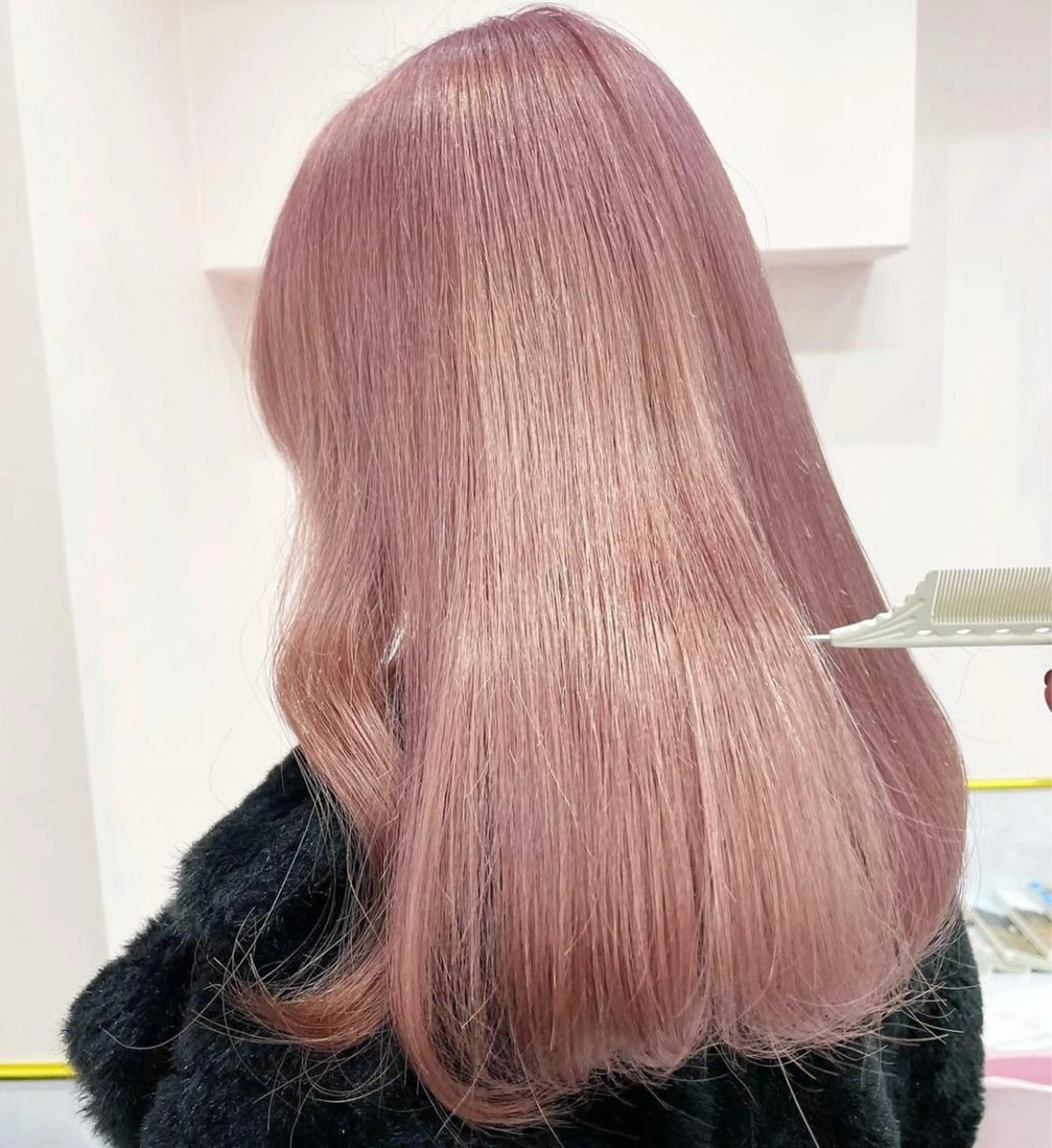 カラー ヘアカラー トリートメント ヘアセット 艶髪 🦋CON🦋のヘアスタイル