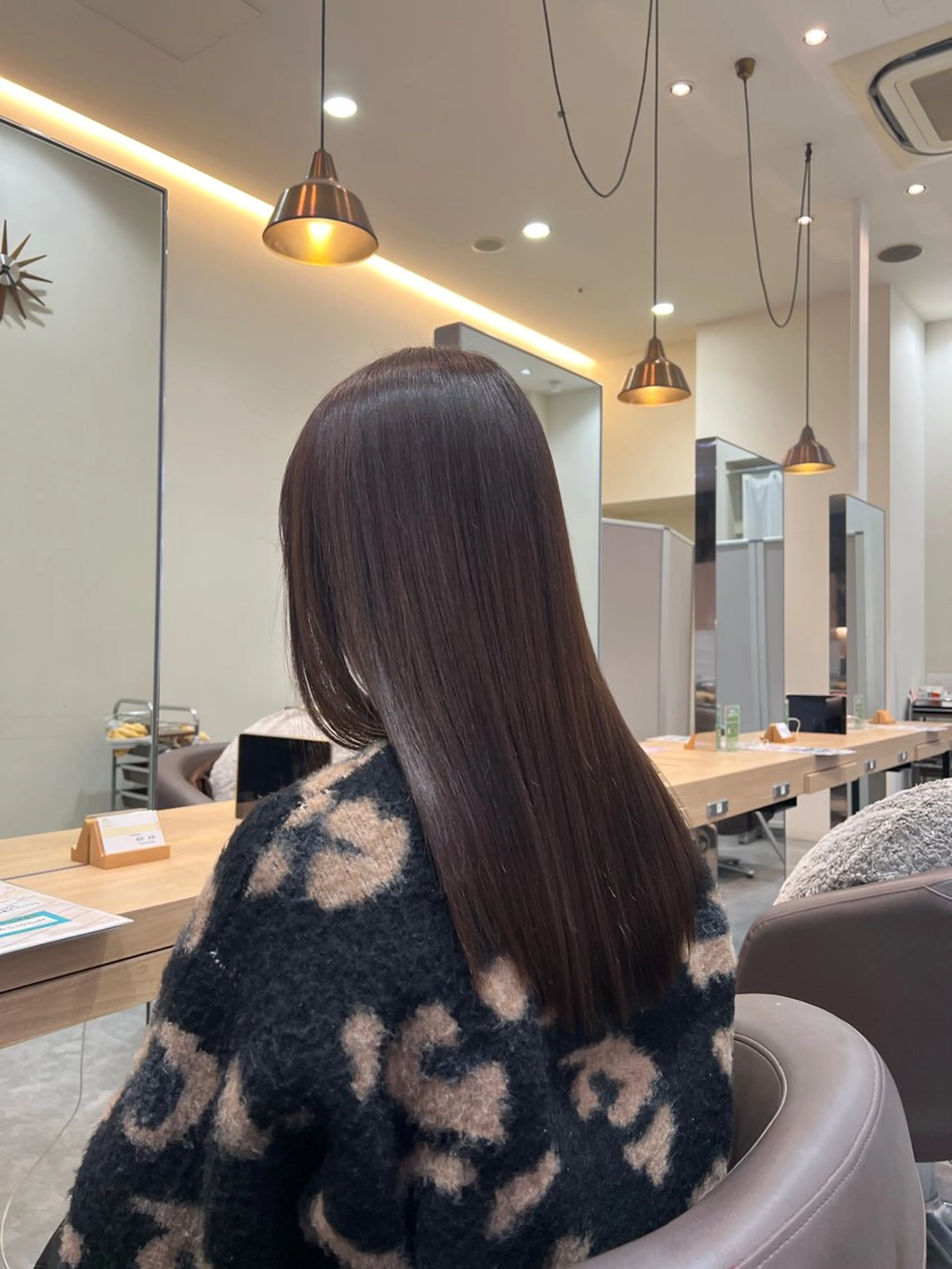 ロング チョコレートブラウン ヘアカラー 💎ヘッドスパ/髪質 改善kurumi💎のエステ・リラクイメージ