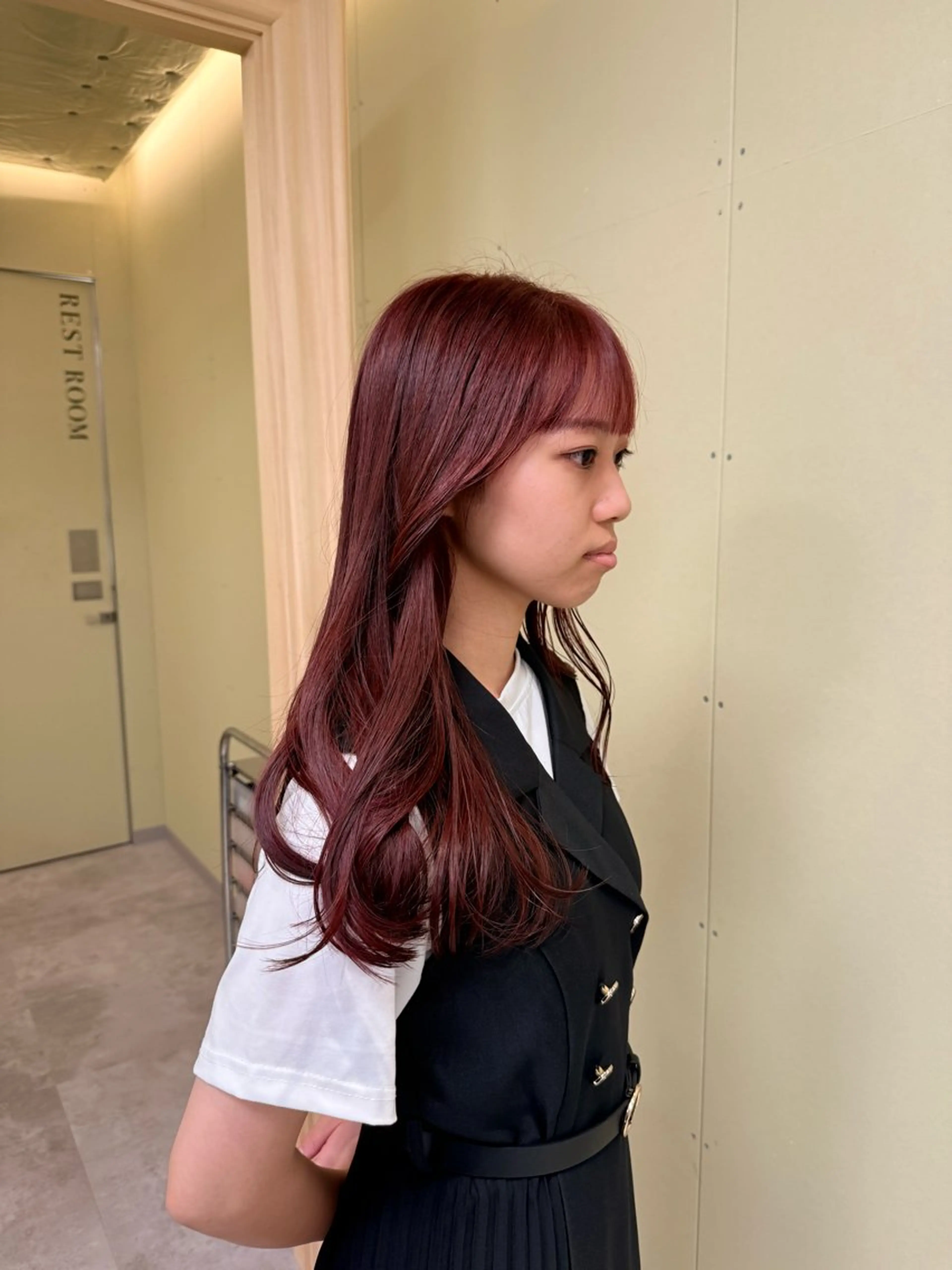 ロング 伶風/ボブ/ ヘーゼルベージュのヘアスタイル