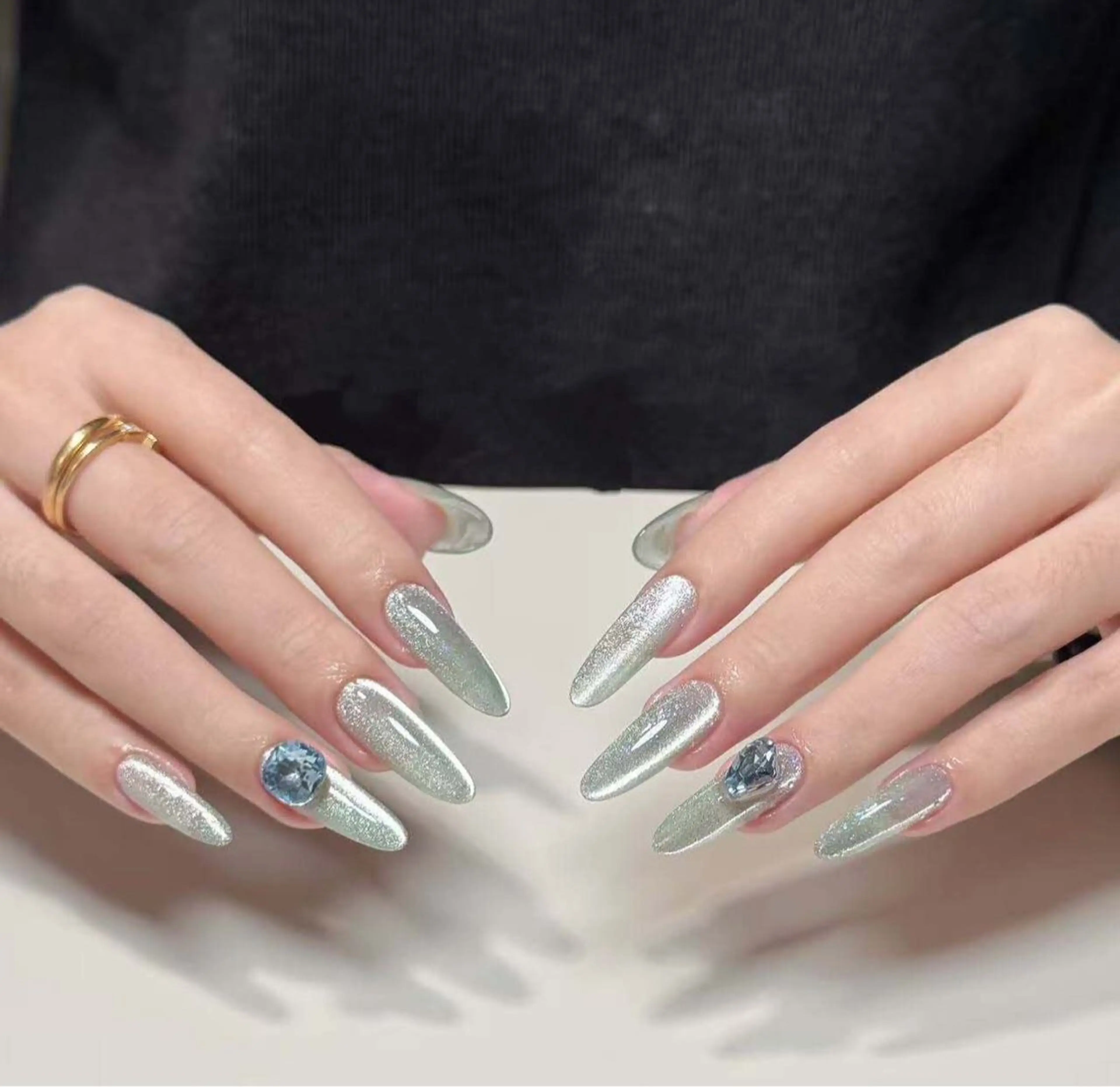 ネイル オーロラネイル フラワーネイル フットネイル フレンチネイル ジェルネイル ハンドネイル BabyYouMi ねねのネイルデザイン