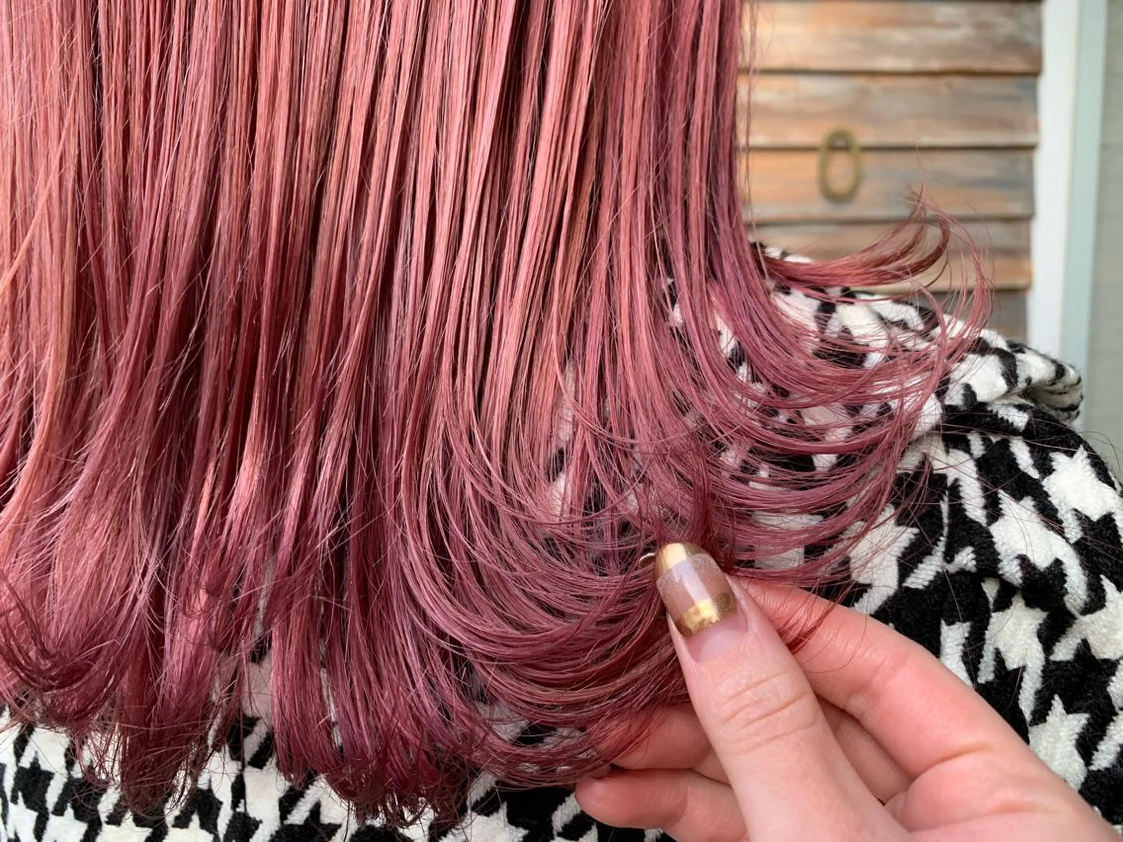 ロング カラー ピンクカラー ヘアカラー トリートメント あべ ゆうかのヘアスタイル