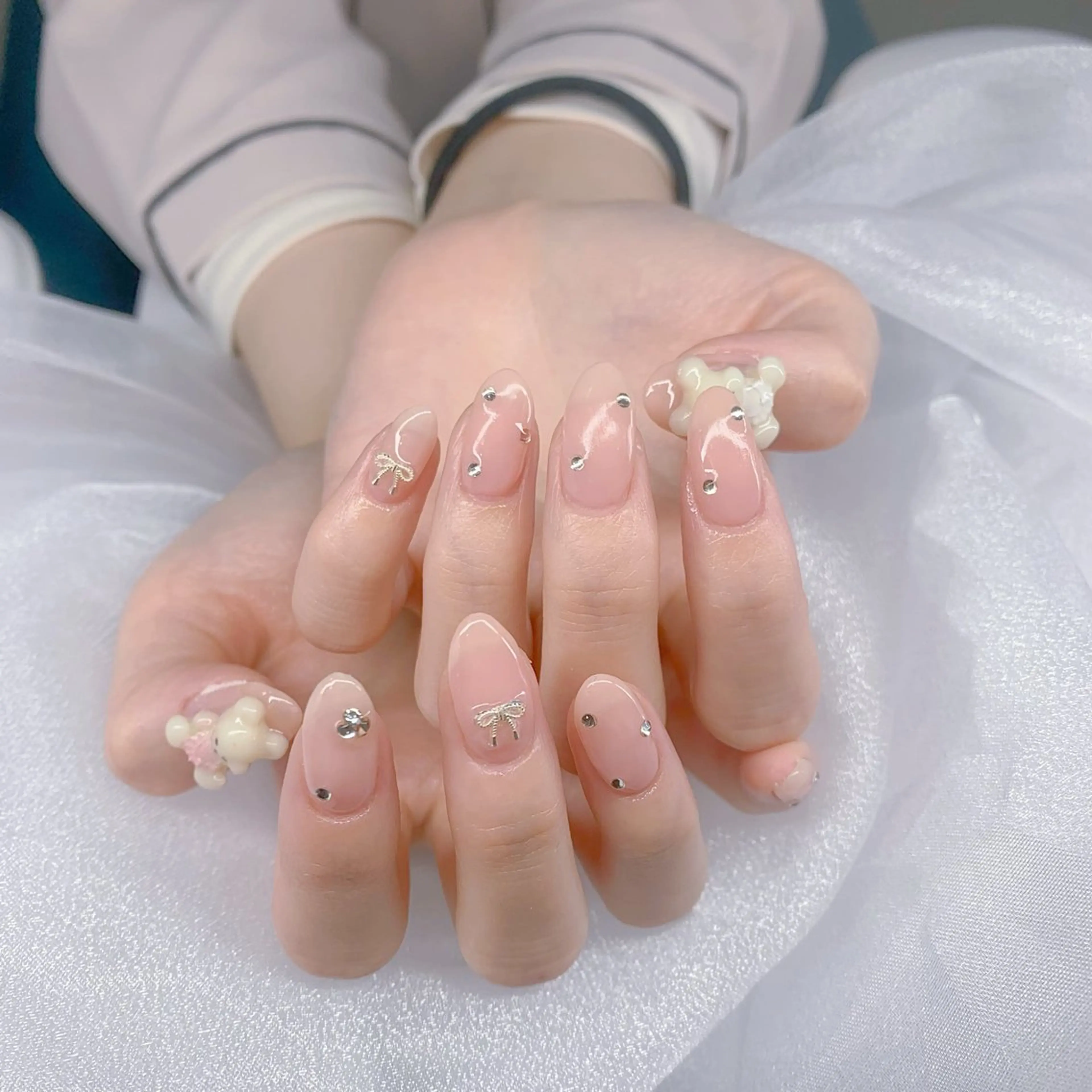 ネイル ガーリー 韓国ネイル スカルプネイル 冬ネイル クリスマス ハンドネイル モリ アユミのネイルデザイン