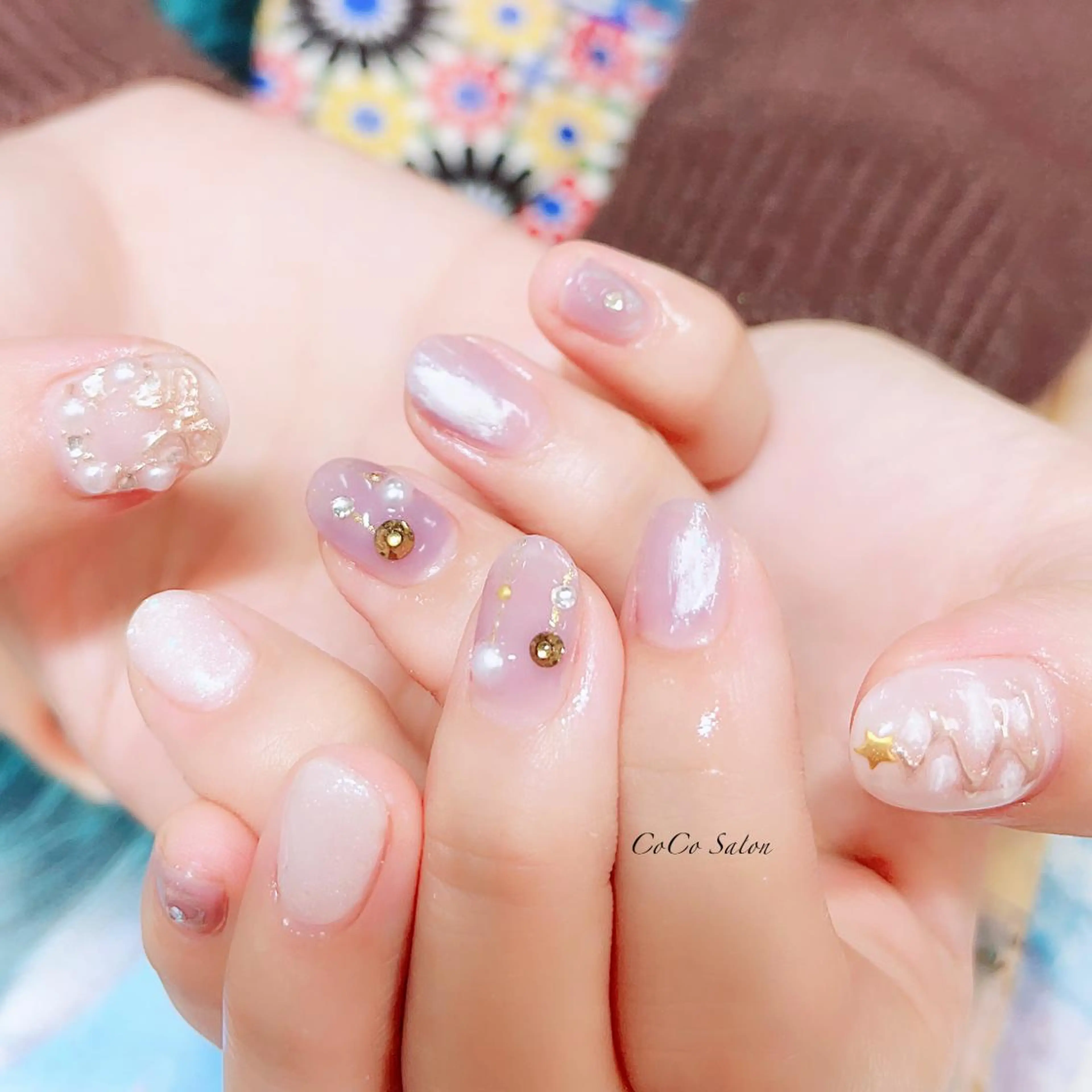 ネイル 長さ出し ジェルネイル キラキラネイル 韓国ネイル ラメ(グリッター) CoCoSalon ネイル/まつ毛予約のネイルデザイン