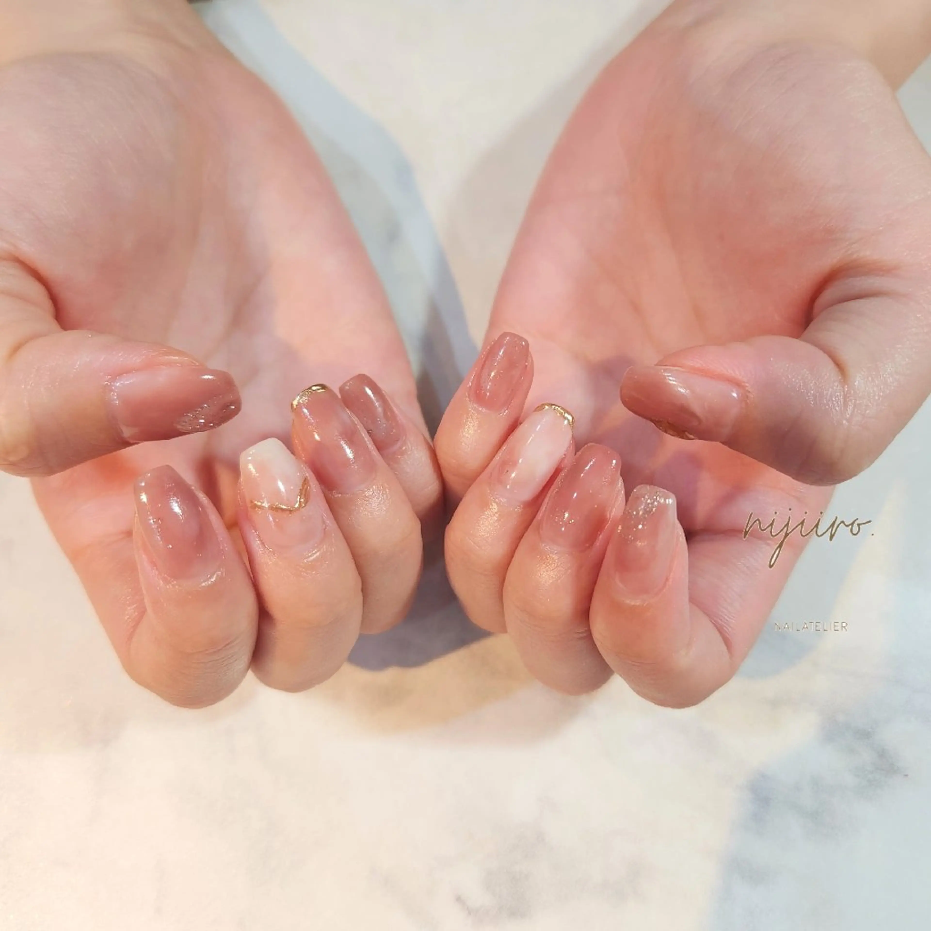 ネイル ハンドネイル nailatelier nijiiro.所属・nijiiro🌈 サトウのネイルデザイン