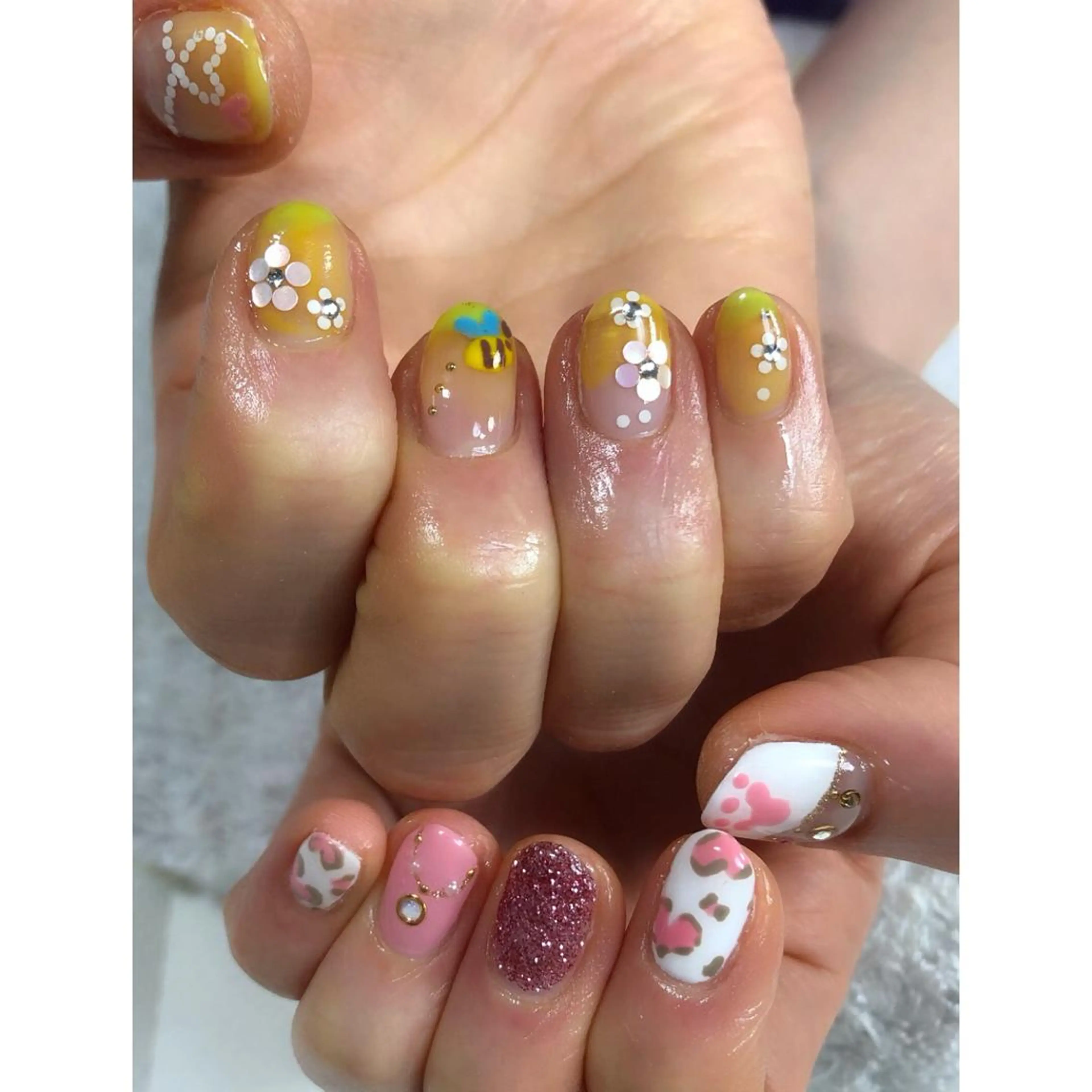 ネイル 中谷 亜佑美のネイルデザイン