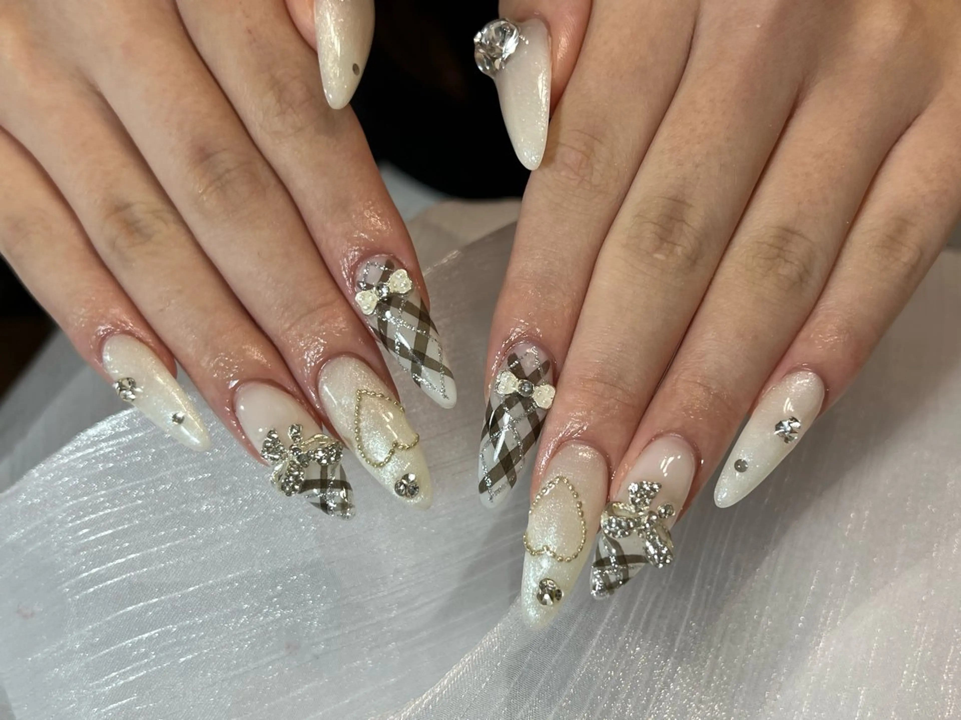 ネイル ハンドネイル Luna Glade Nail Salon所属・Luna Gladeのネイルデザイン